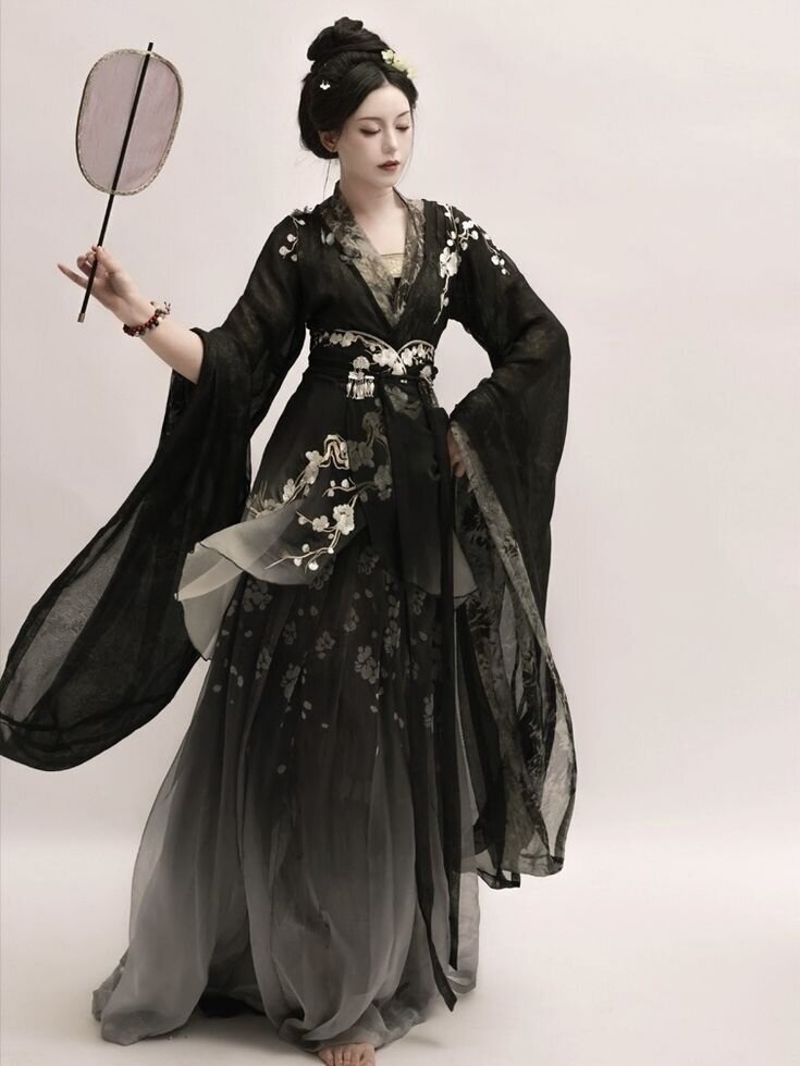 Reinventing the Cheongsam:A Winter Youthful Style for Teen Girls