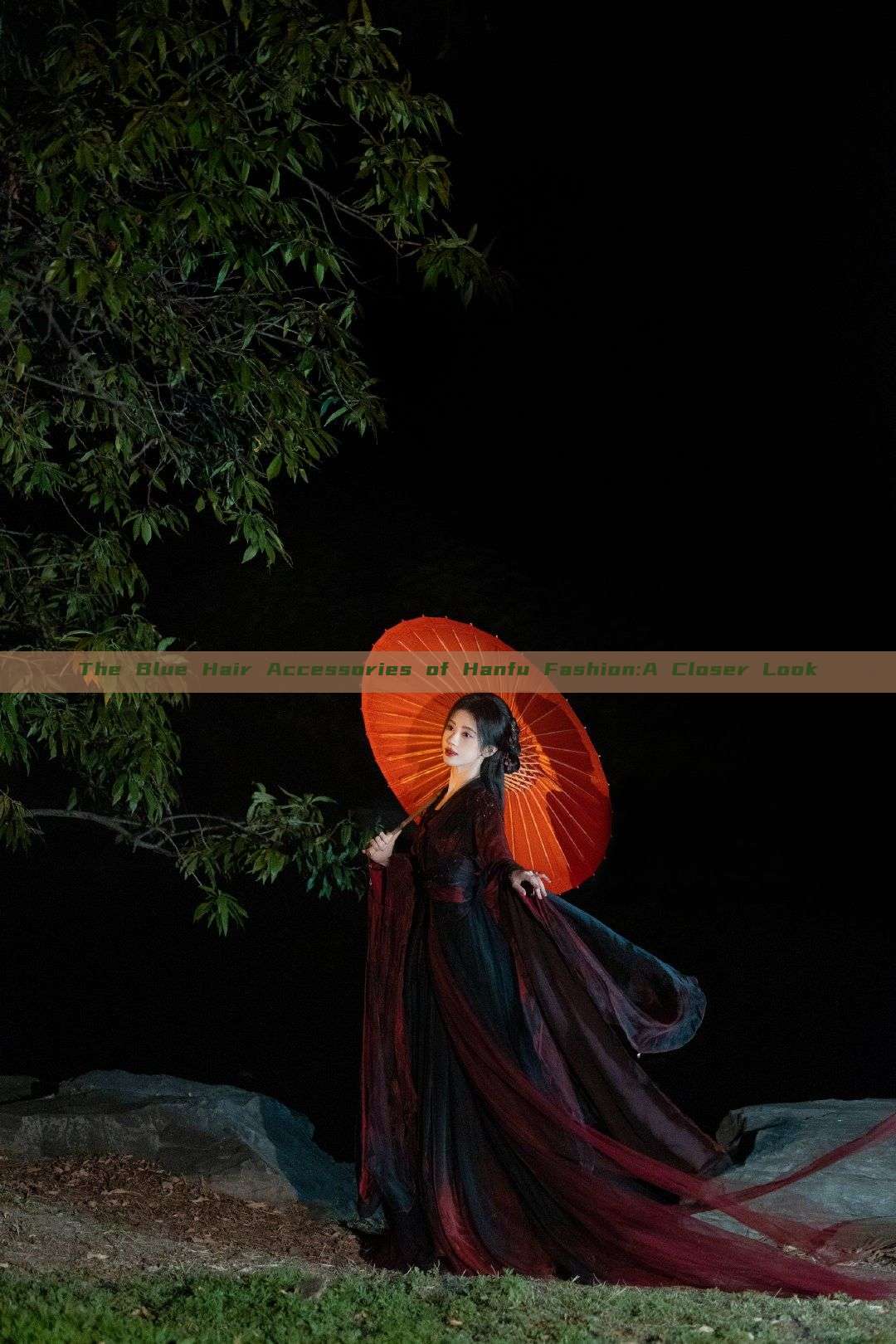 The Blue Hair Accessories of Hanfu Fashion:A Closer Look The Blue Hair Accessories of Hanfu Fashion:A Closer Look