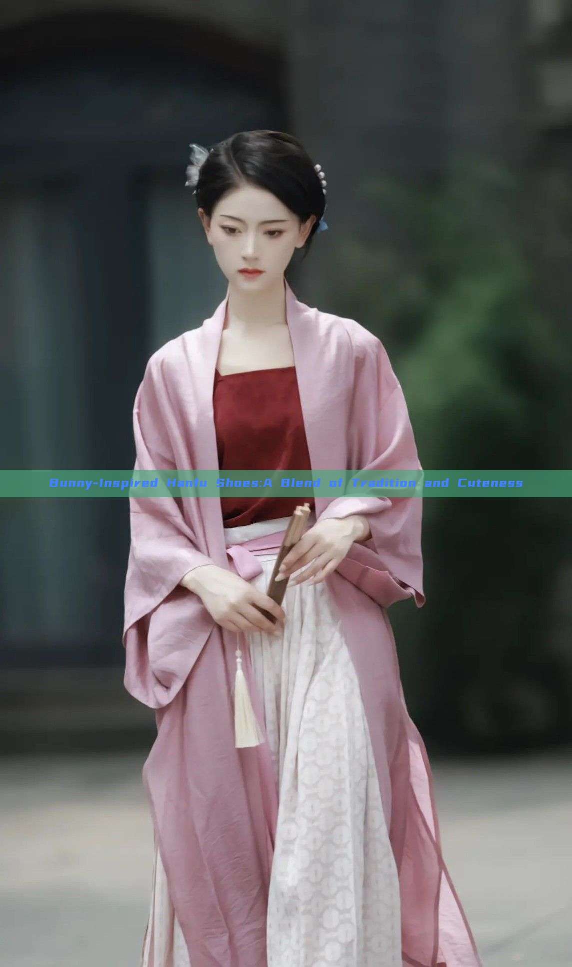 Bunny-Inspired Hanfu Shoes:A Blend of Tradition and Cuteness