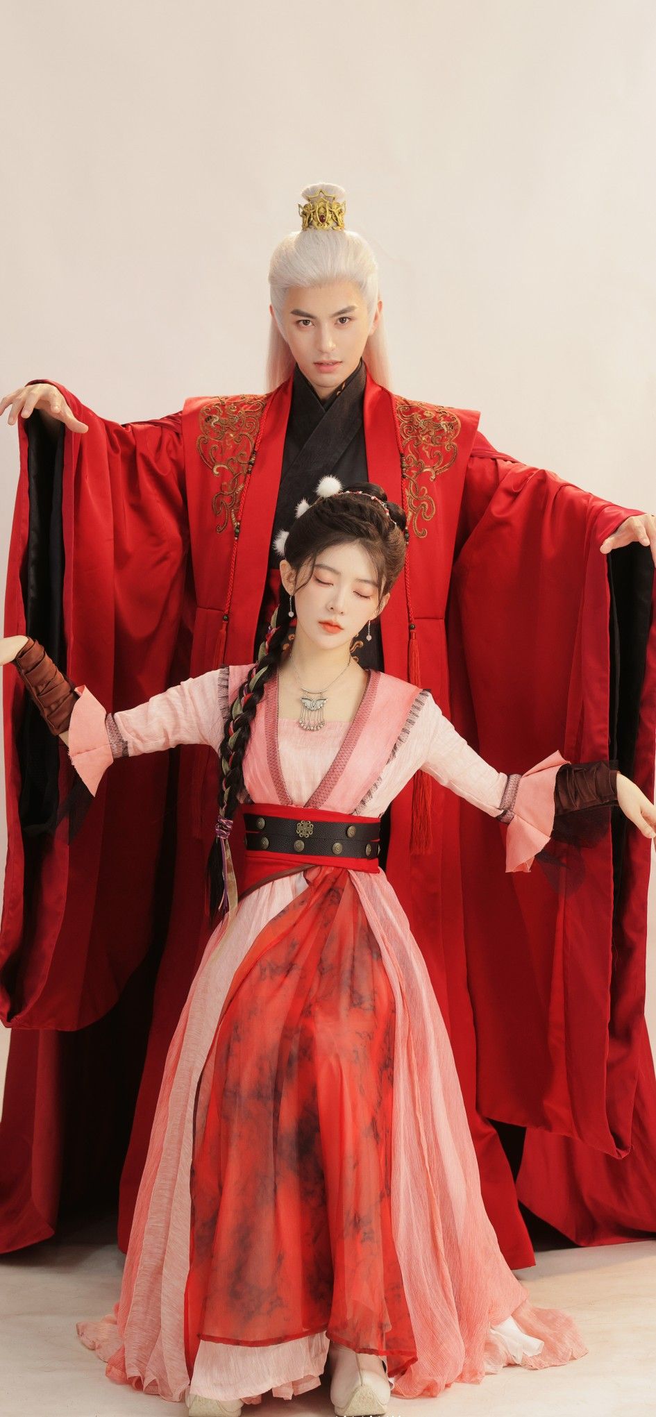 Traditional One-Piece Cheongsam with Ancient Pattern Cutting Techniques Traditional One-Piece Cheongsam with Ancient Pattern Cutting Techniques