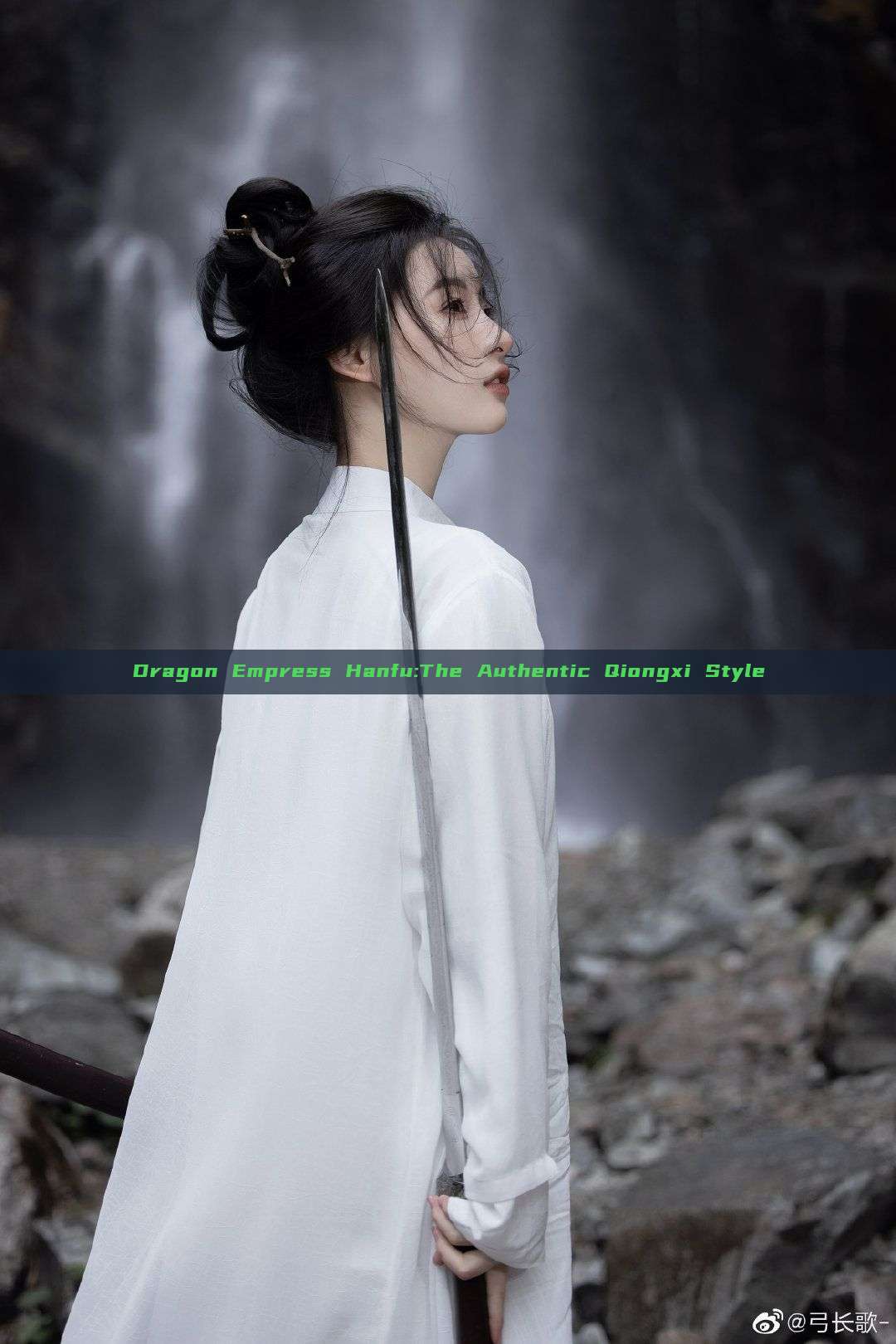 Dragon Empress Hanfu:The Authentic Qiongxi Style