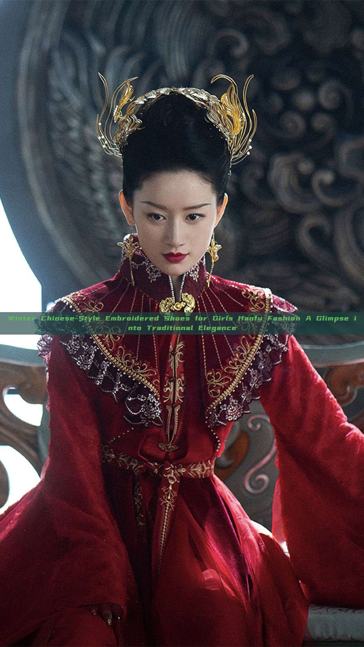 Winter Chinese-Style Embroidered Shoes for Girls Hanfu Fashion A Glimpse into Traditional Elegance Winter Chinese-Style Embroidered Shoes for Girls Hanfu Fashion A Glimpse into Traditional Elegance
