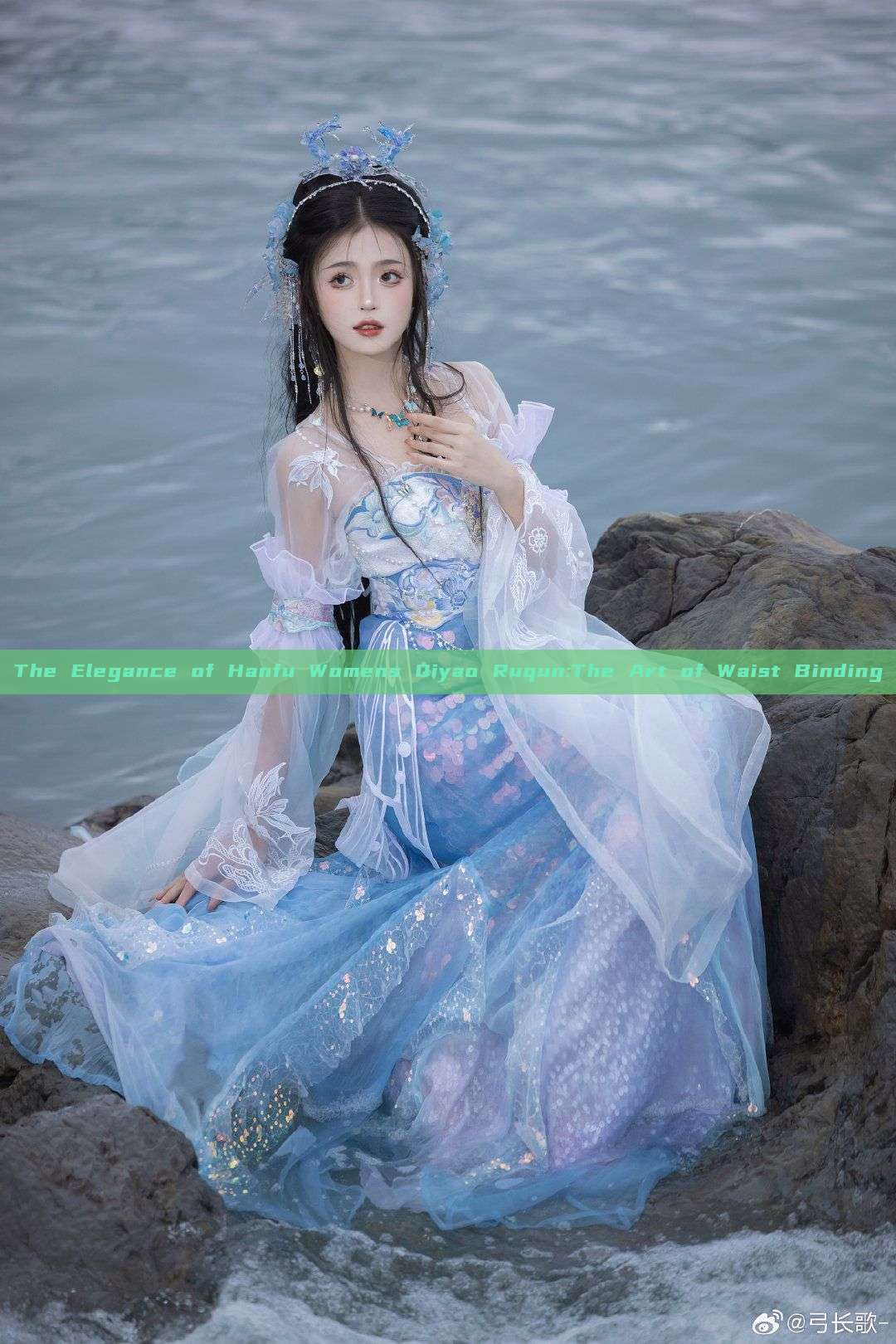 The Elegance of Hanfu Womens Qiyao Ruqun:The Art of Waist Binding