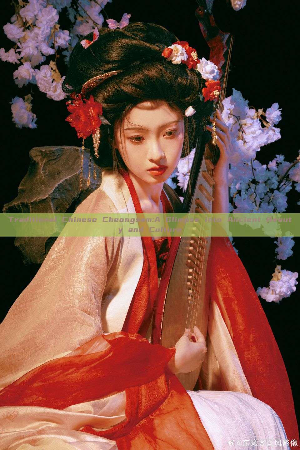 Traditional Chinese Cheongsam:A Glimpse into Ancient Beauty and Culture Traditional Chinese Cheongsam:A Glimpse into Ancient Beauty and Culture