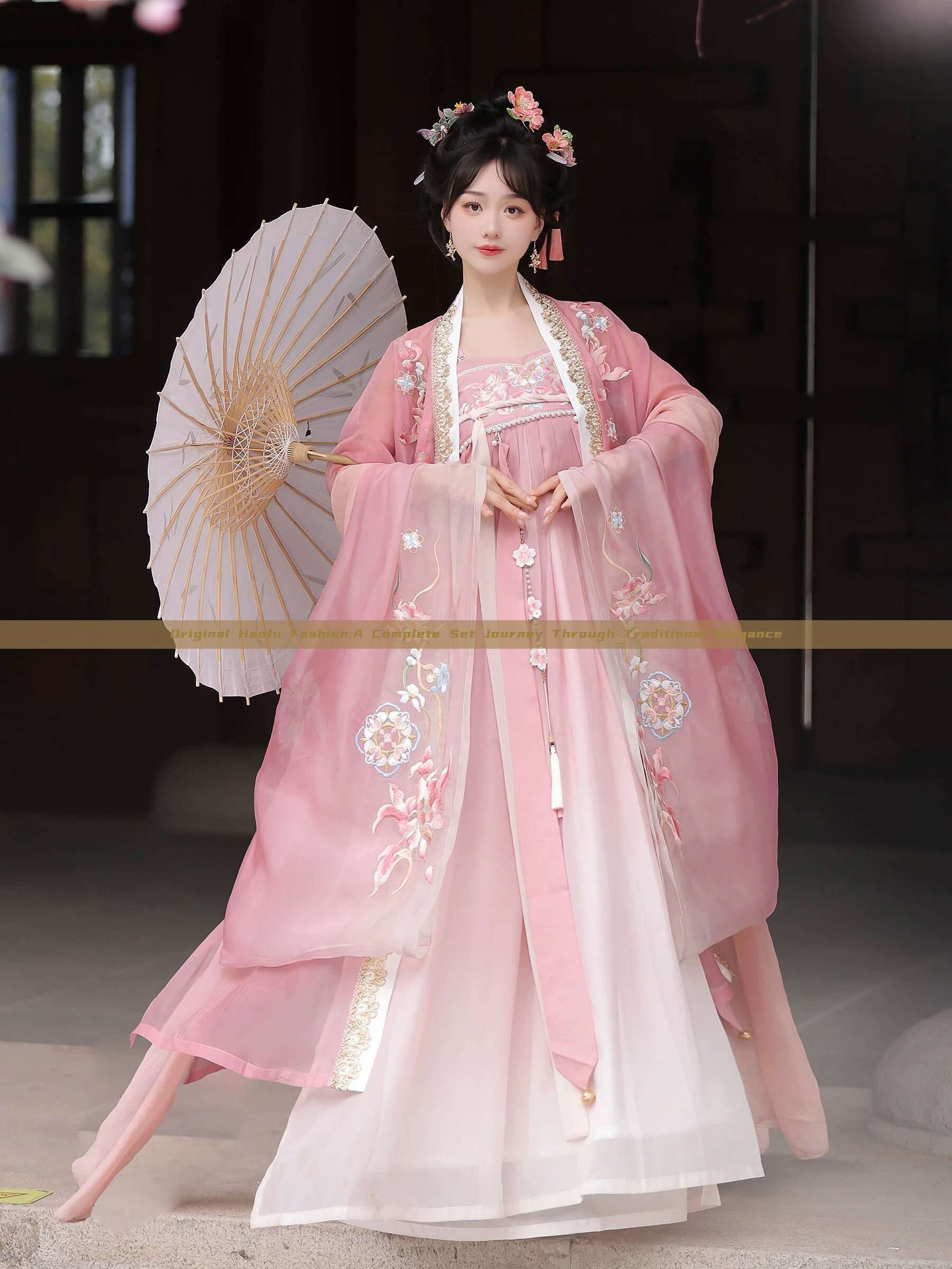 Original Hanfu Fashion:A Complete Set Journey Through Traditional Elegance