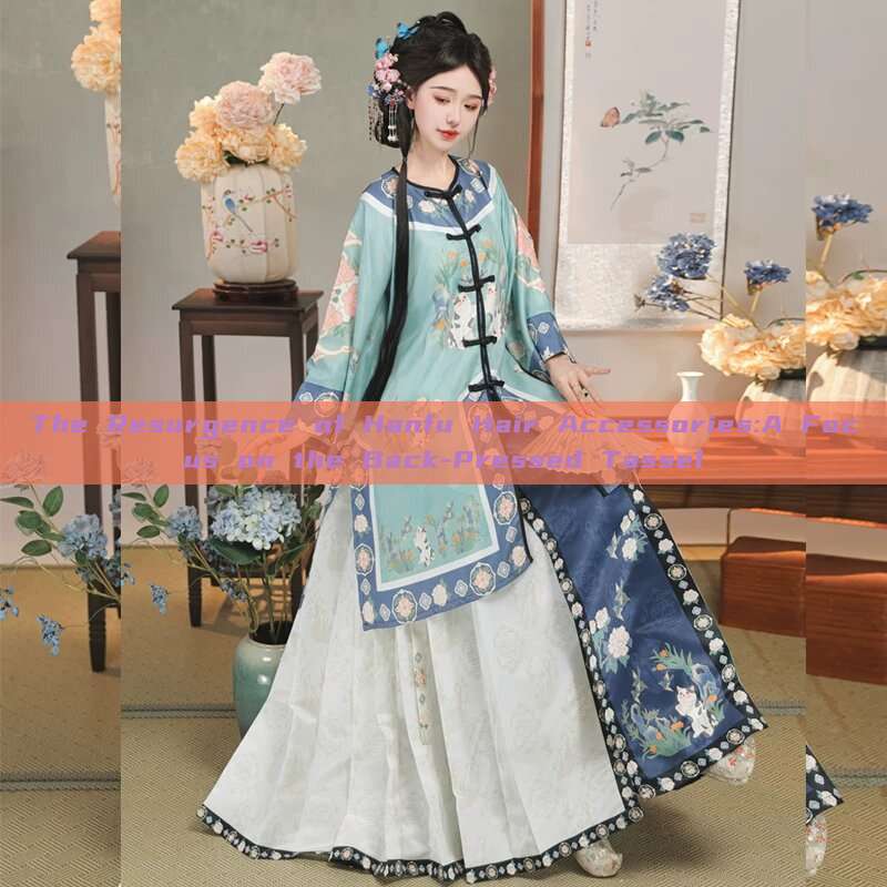 The Resurgence of Hanfu Hair Accessories:A Focus on the Back-Pressed Tassel