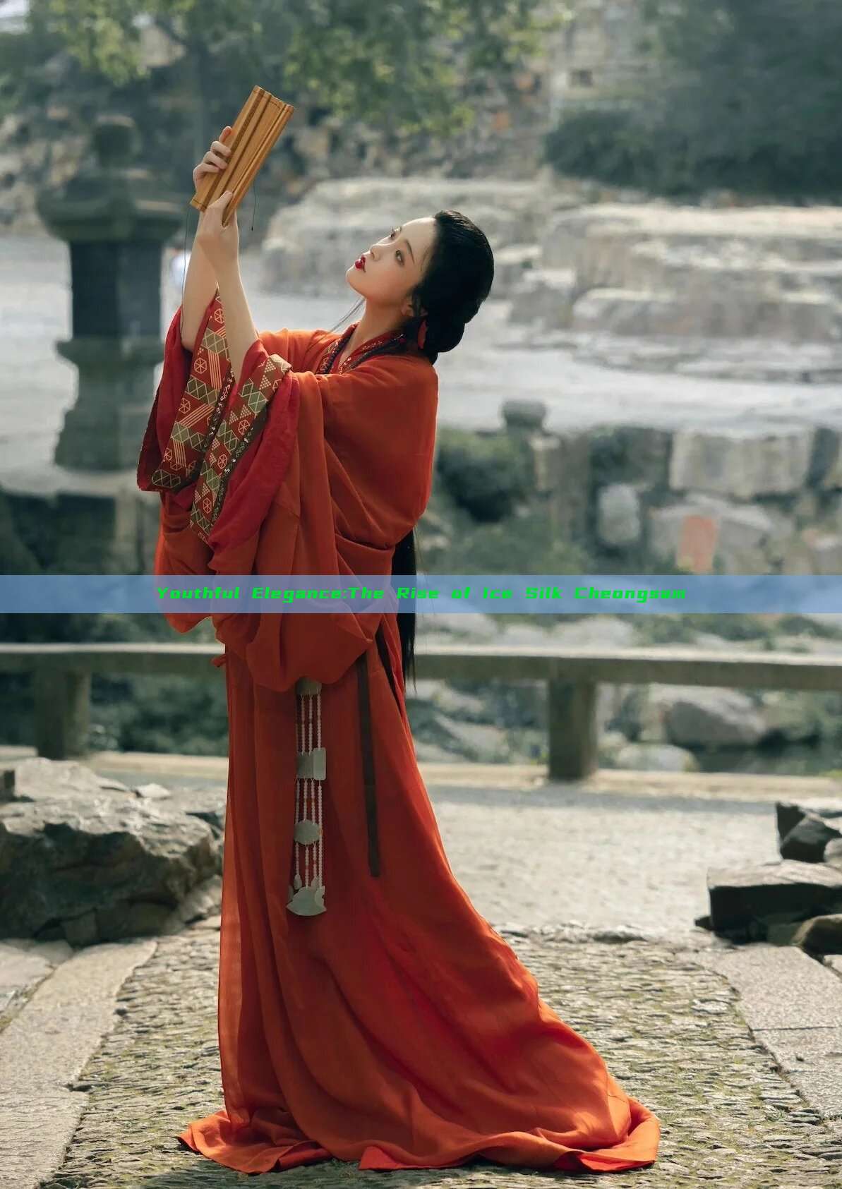 Youthful Elegance:The Rise of Ice Silk Cheongsam