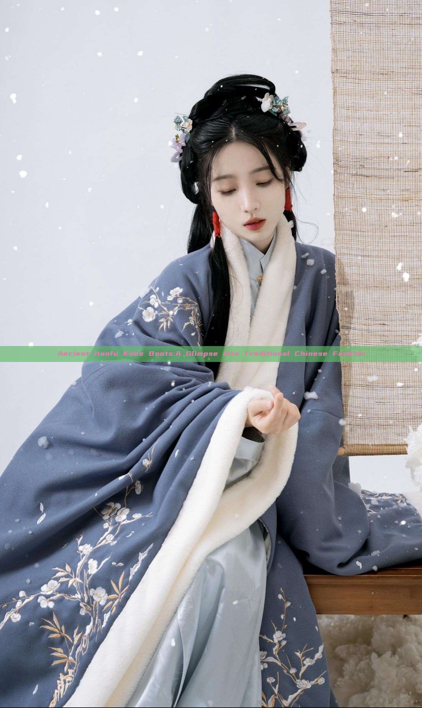 Ancient Hanfu Knee Boots:A Glimpse into Traditional Chinese Fashion