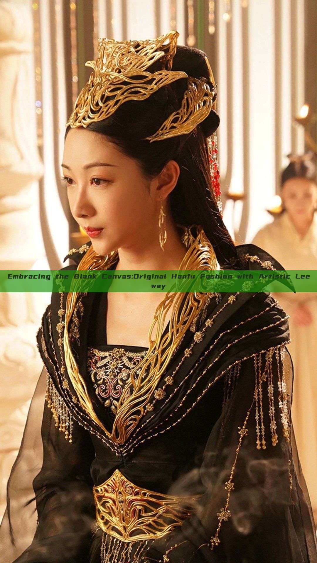Embracing the Blank Canvas:Original Hanfu Fashion with Artistic Leeway Embracing the Blank Canvas:Original Hanfu Fashion with Artistic Leeway