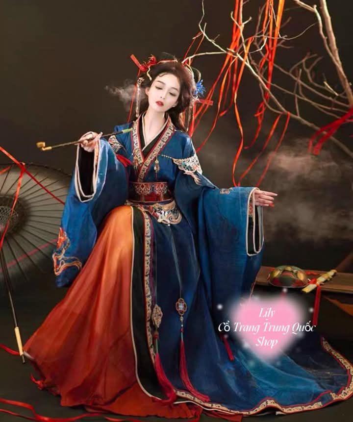 Embracing Traditional Elegance:A Two-Piece Cheongsam Set for a Flattering Fit and Belly Coverage
