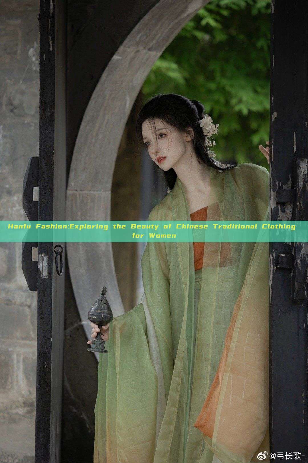 Hanfu Fashion:Exploring the Beauty of Chinese Traditional Clothing for Women