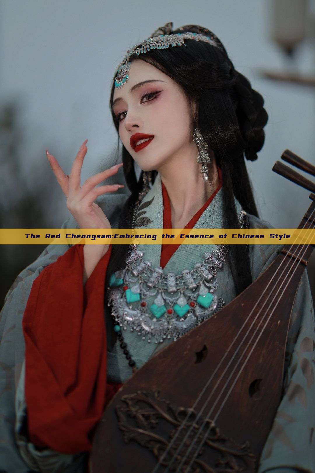 The Red Cheongsam:Embracing the Essence of Chinese Style The Red Cheongsam:Embracing the Essence of Chinese Style