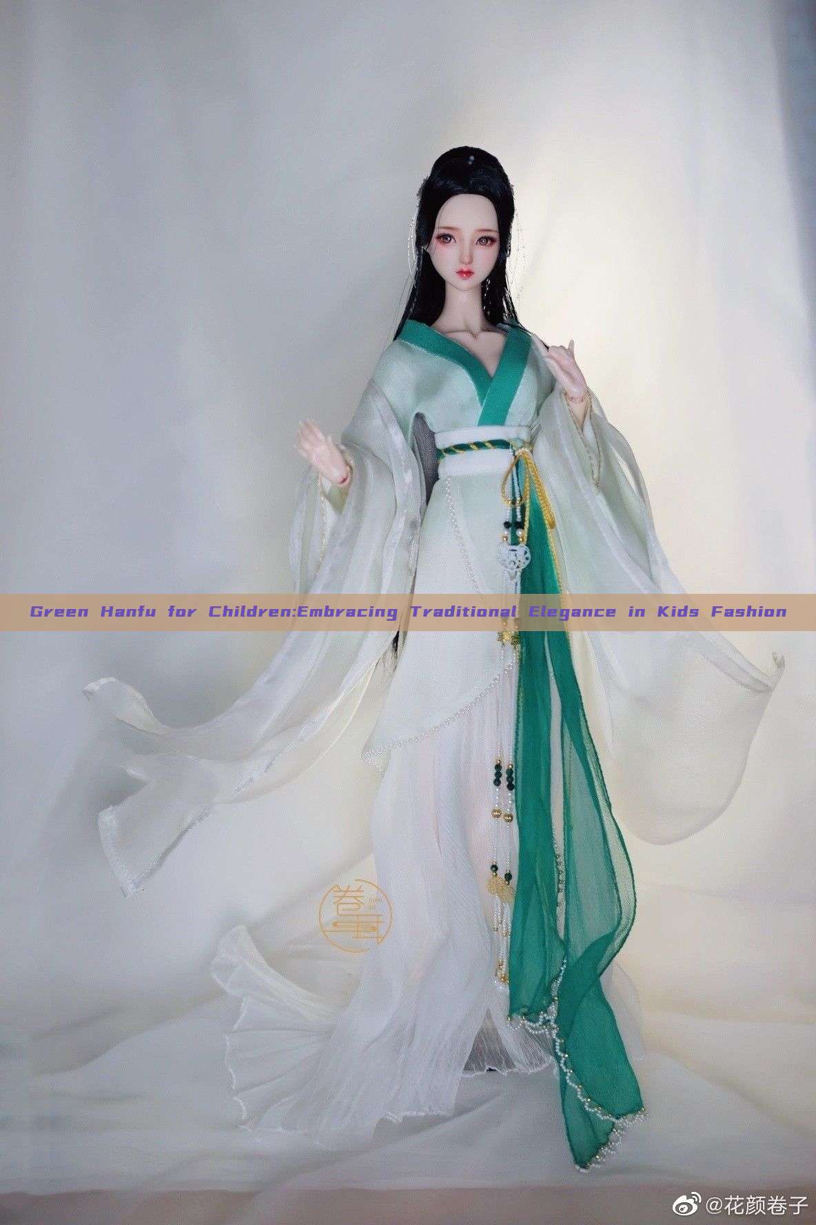 Green Hanfu for Children:Embracing Traditional Elegance in Kids Fashion