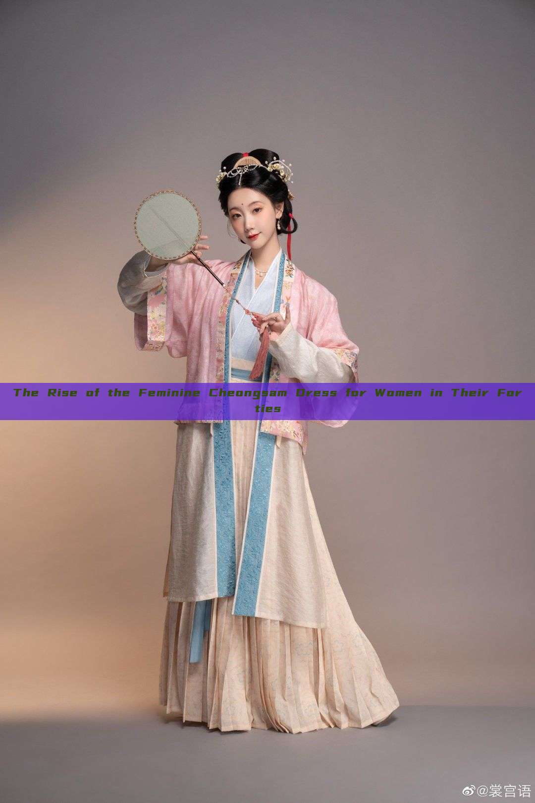 The Rise of the Feminine Cheongsam Dress for Women in Their Forties The Rise of the Feminine Cheongsam Dress for Women in Their Forties