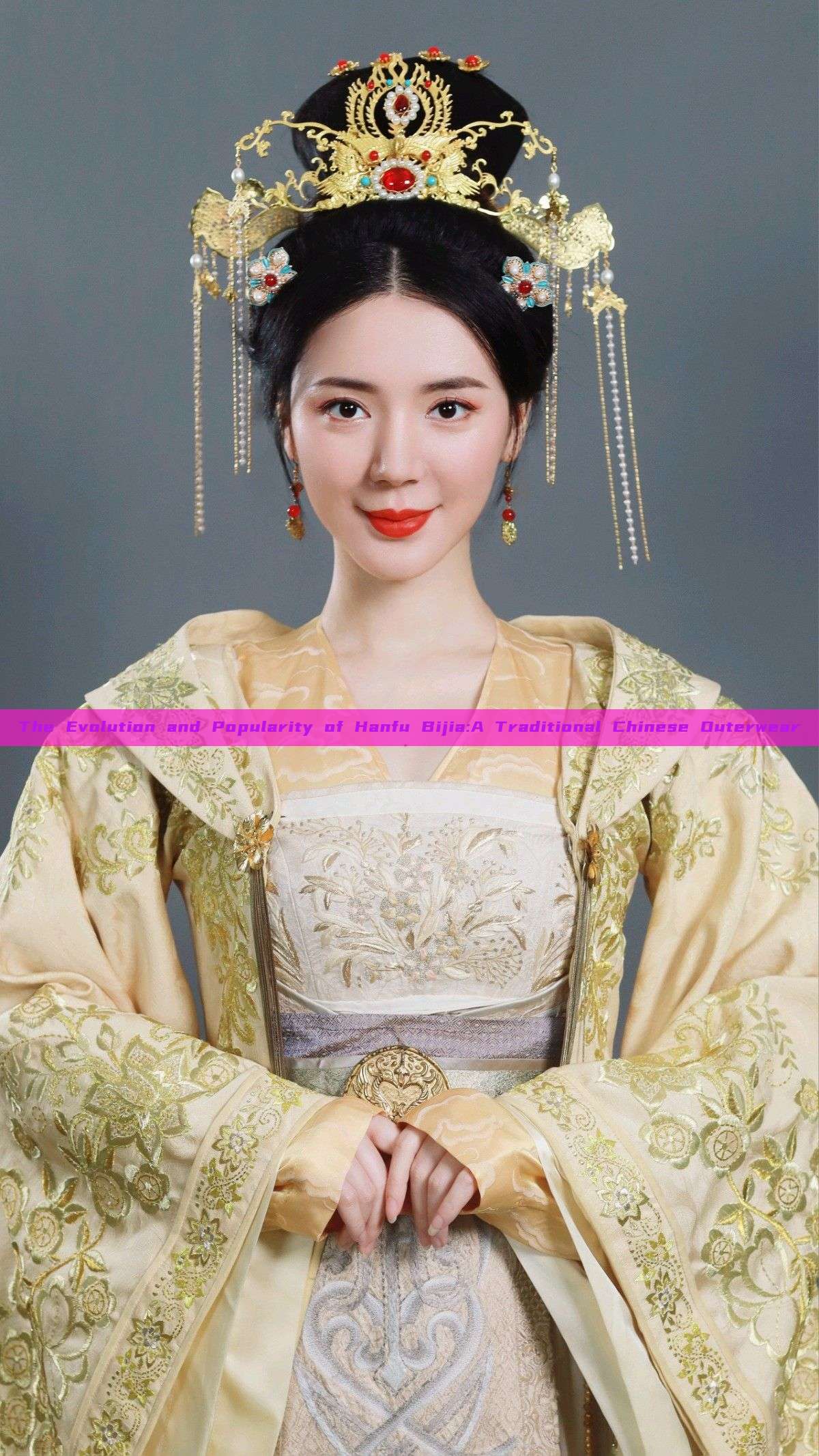 The Evolution and Popularity of Hanfu Bijia:A Traditional Chinese Outerwear