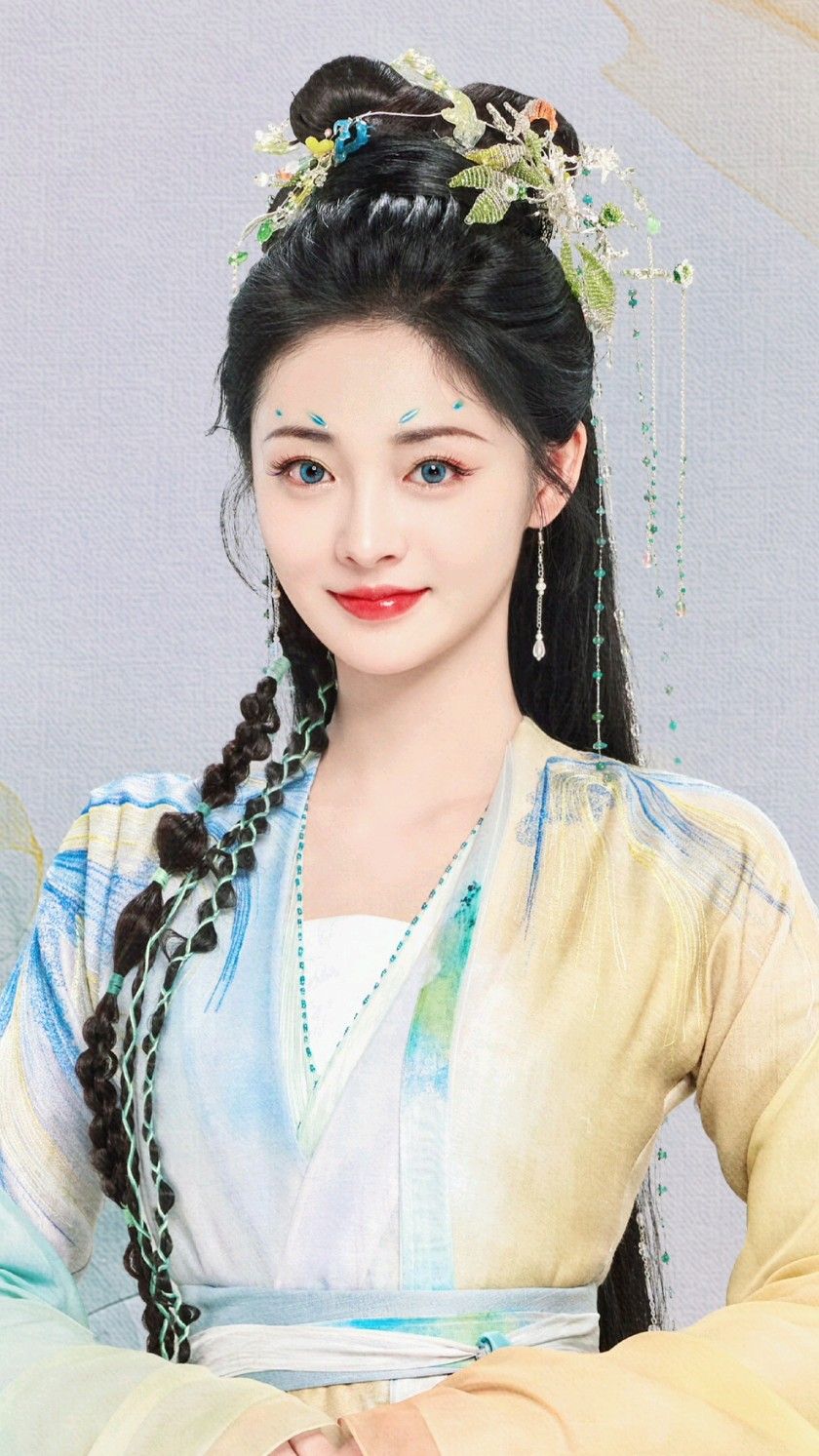 Childrens Tang Suit Rental Service:A Cultural Experience for Modern Families