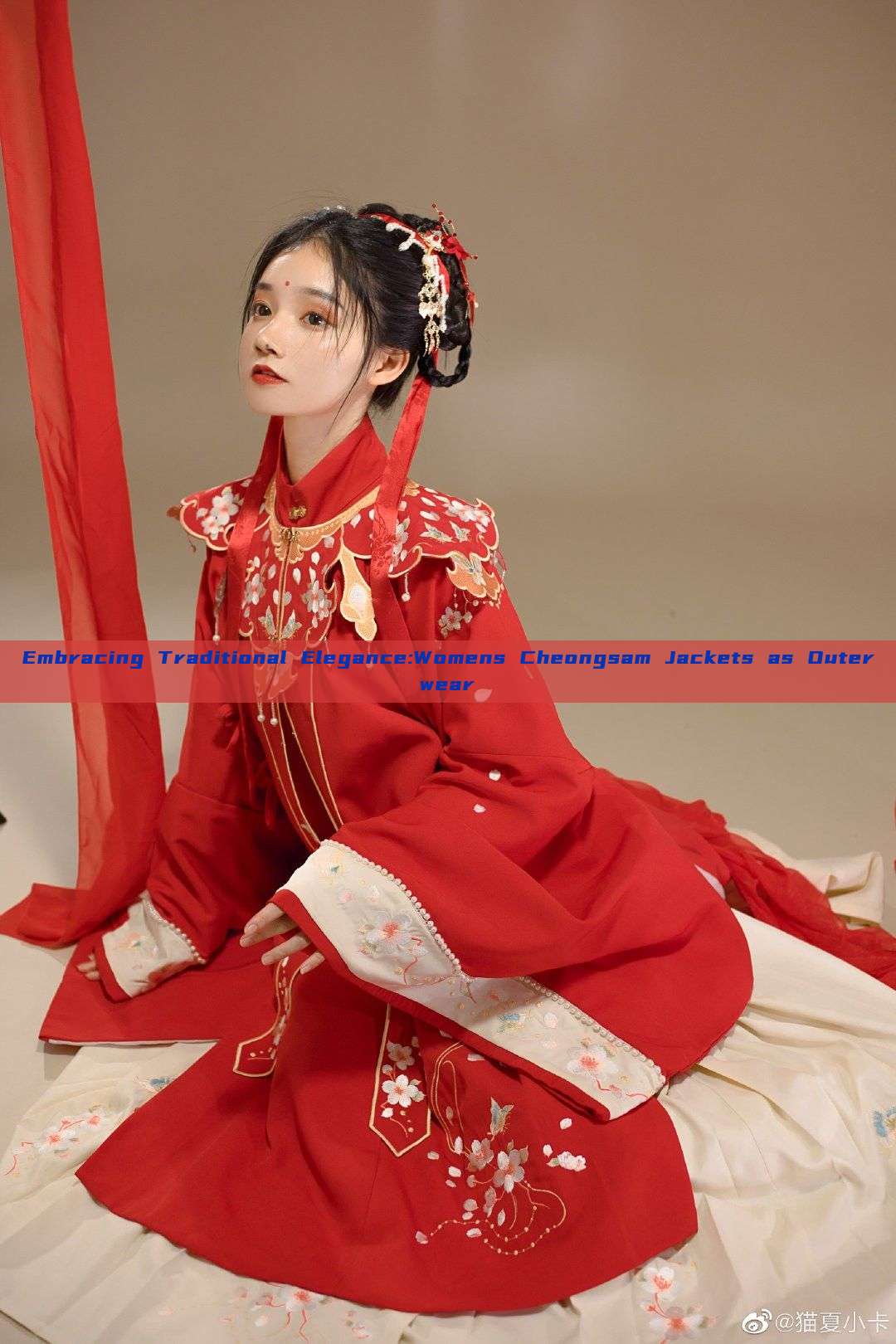 Embracing Traditional Elegance:Womens Cheongsam Jackets as Outerwear Embracing Traditional Elegance:Womens Cheongsam Jackets as Outerwear