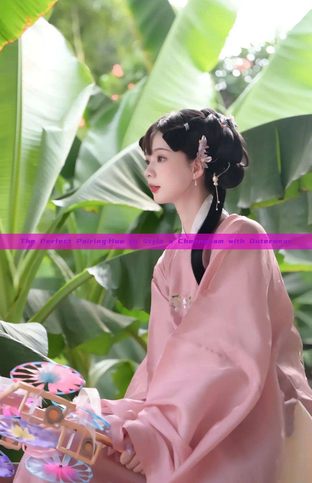 The Perfect Pairing:How to Style a Cheongsam with Outerwear
