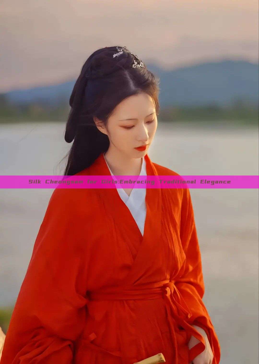 Silk Cheongsam for Girls:Embracing Traditional Elegance