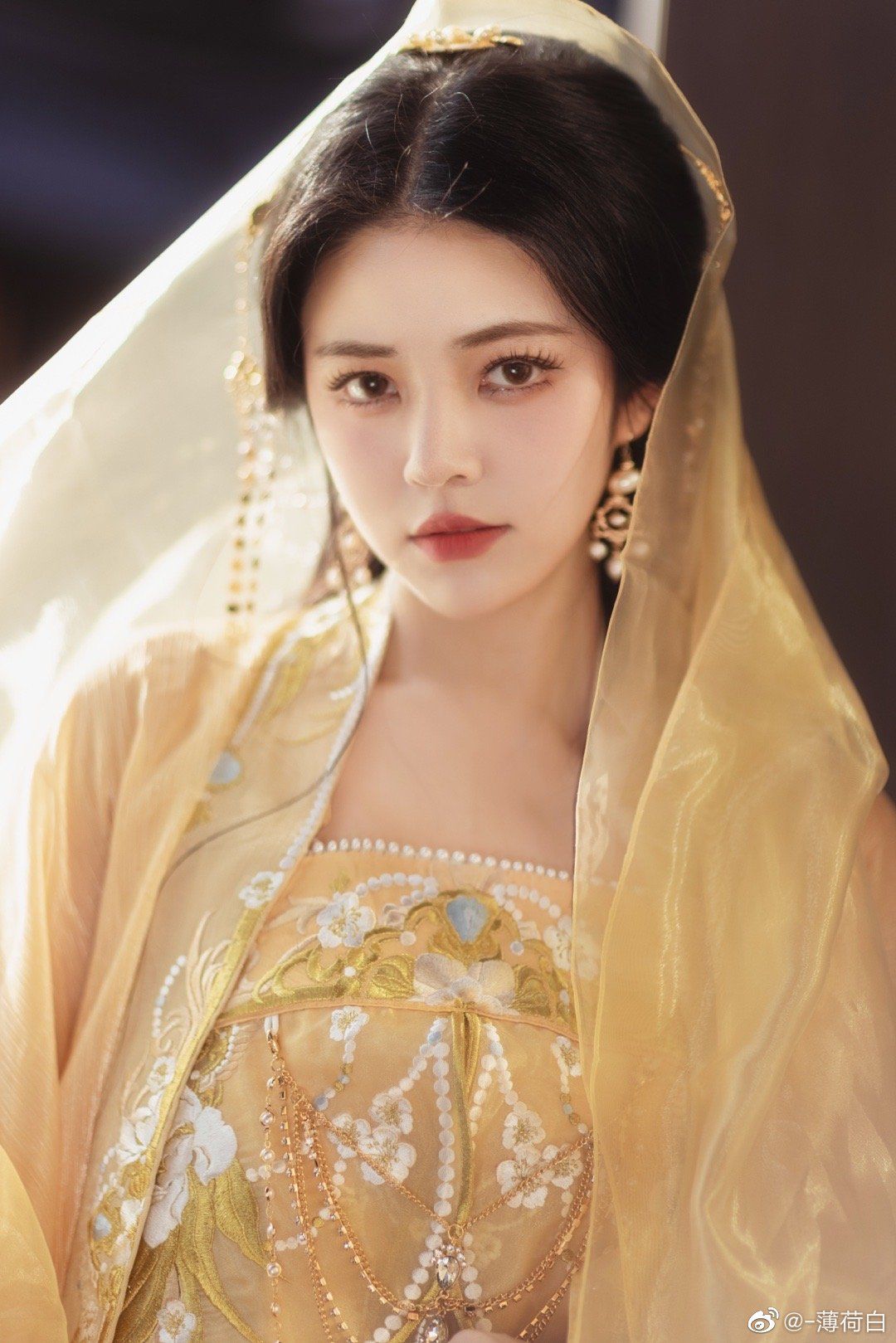 Summer Comfort in Hanfu Fashion for a 13-Year-Old Girl Summer Comfort in Hanfu Fashion for a 13-Year-Old Girl