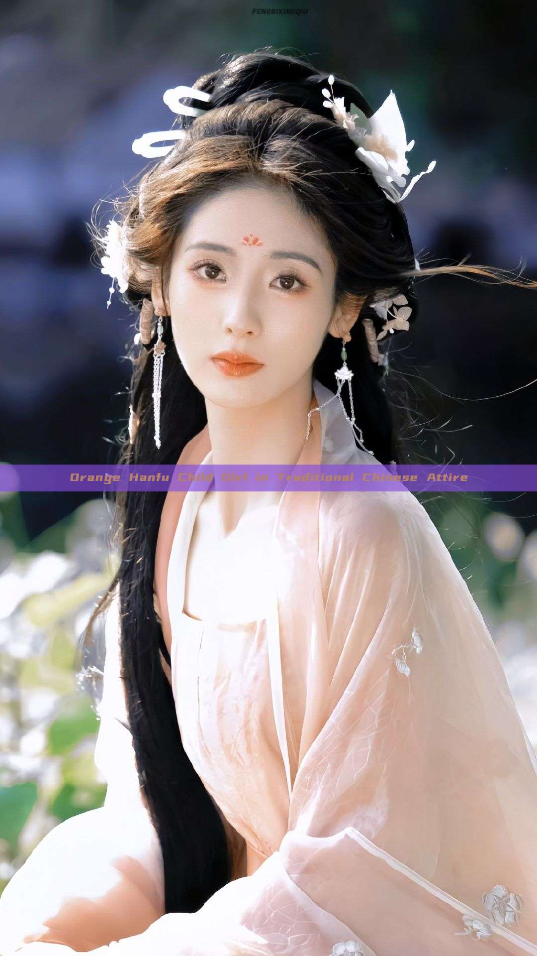 Orange Hanfu Child Girl in Traditional Chinese Attire