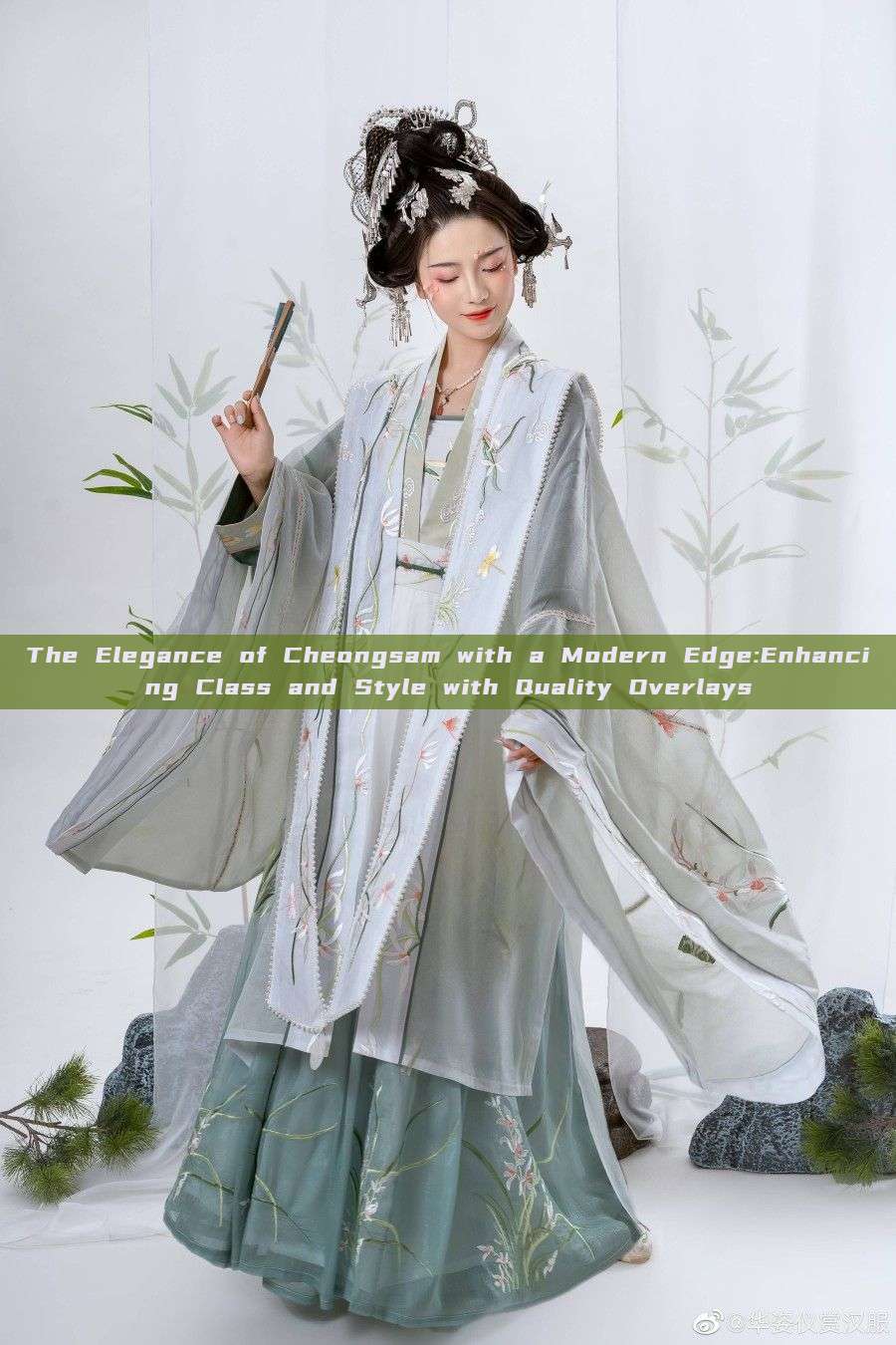 The Elegance of Cheongsam with a Modern Edge:Enhancing Class and Style with Quality Overlays