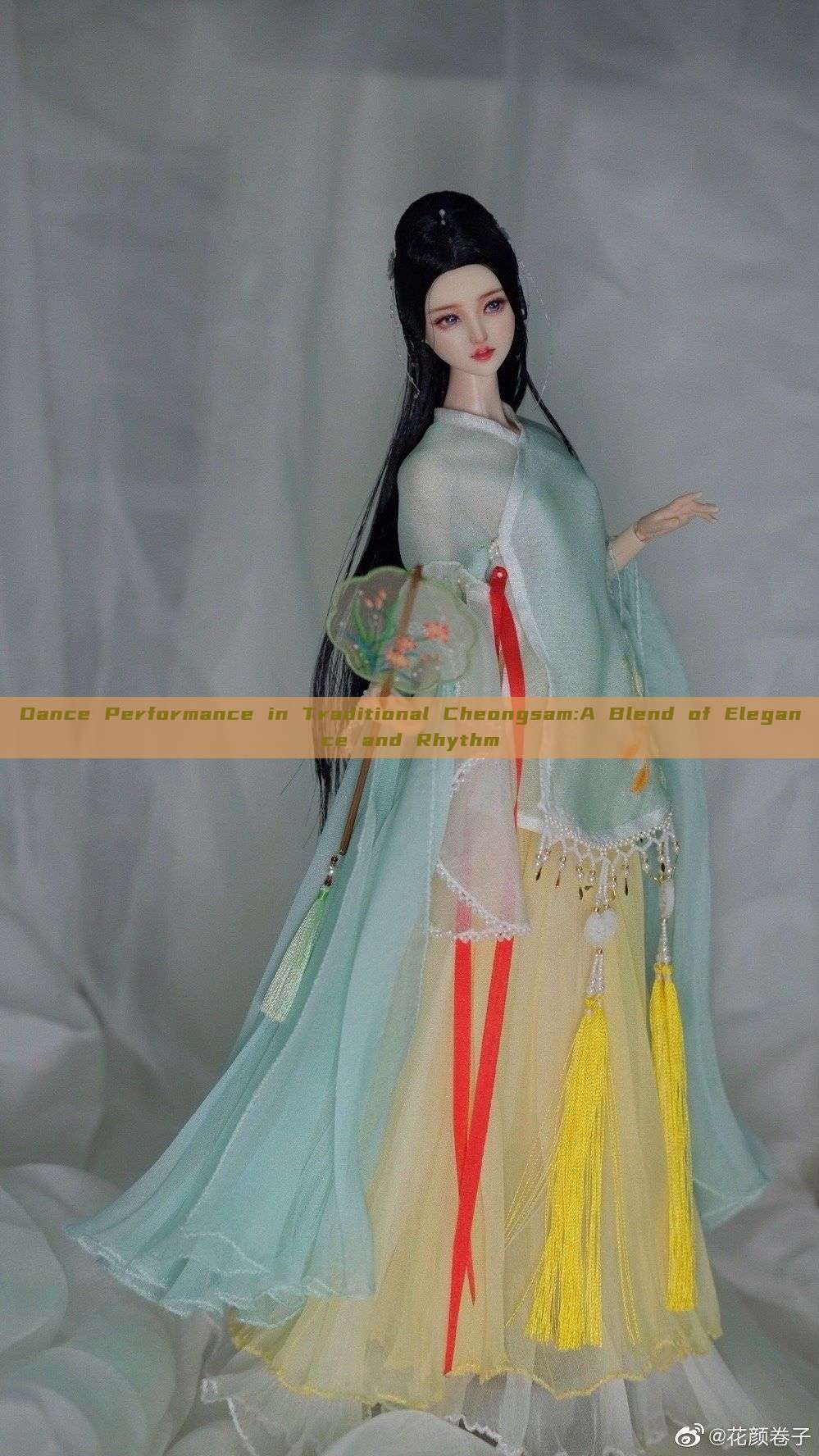 Dance Performance in Traditional Cheongsam:A Blend of Elegance and Rhythm Dance Performance in Traditional Cheongsam:A Blend of Elegance and Rhythm