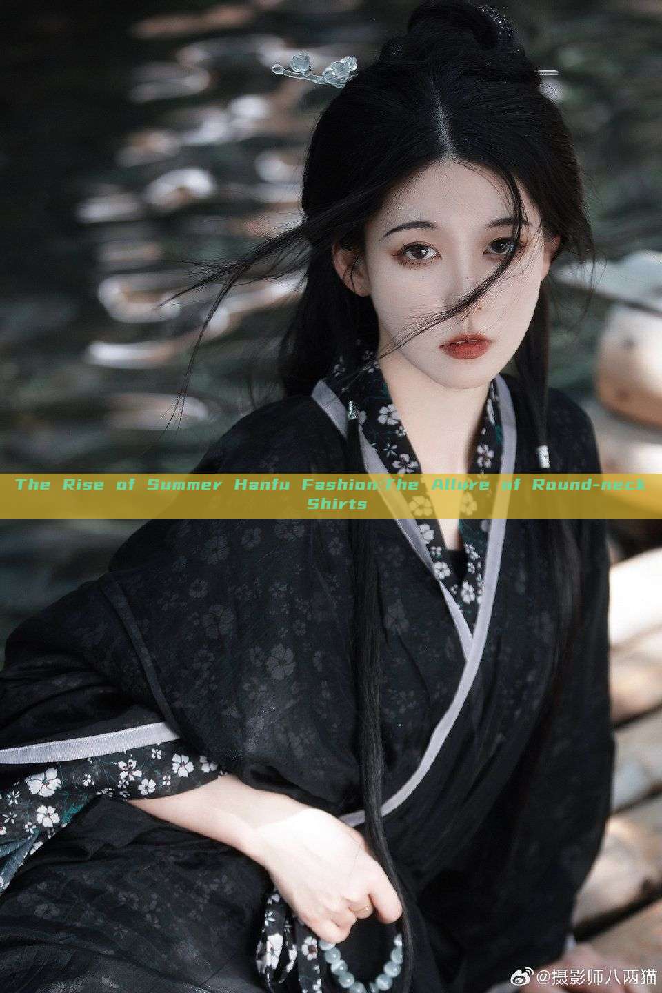 The Rise of Summer Hanfu Fashion:The Allure of Round-neck Shirts