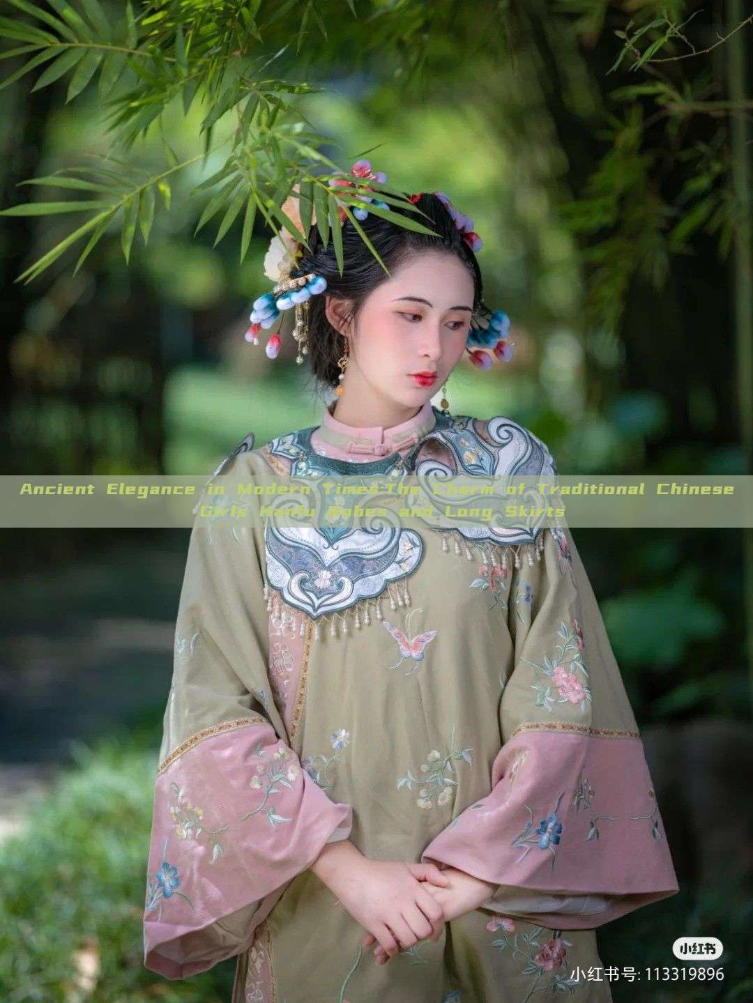 Ancient Elegance in Modern Times:The Charm of Traditional Chinese Girls Hanfu Robes and Long Skirts Ancient Elegance in Modern Times:The Charm of Traditional Chinese Girls Hanfu Robes and Long Skirts