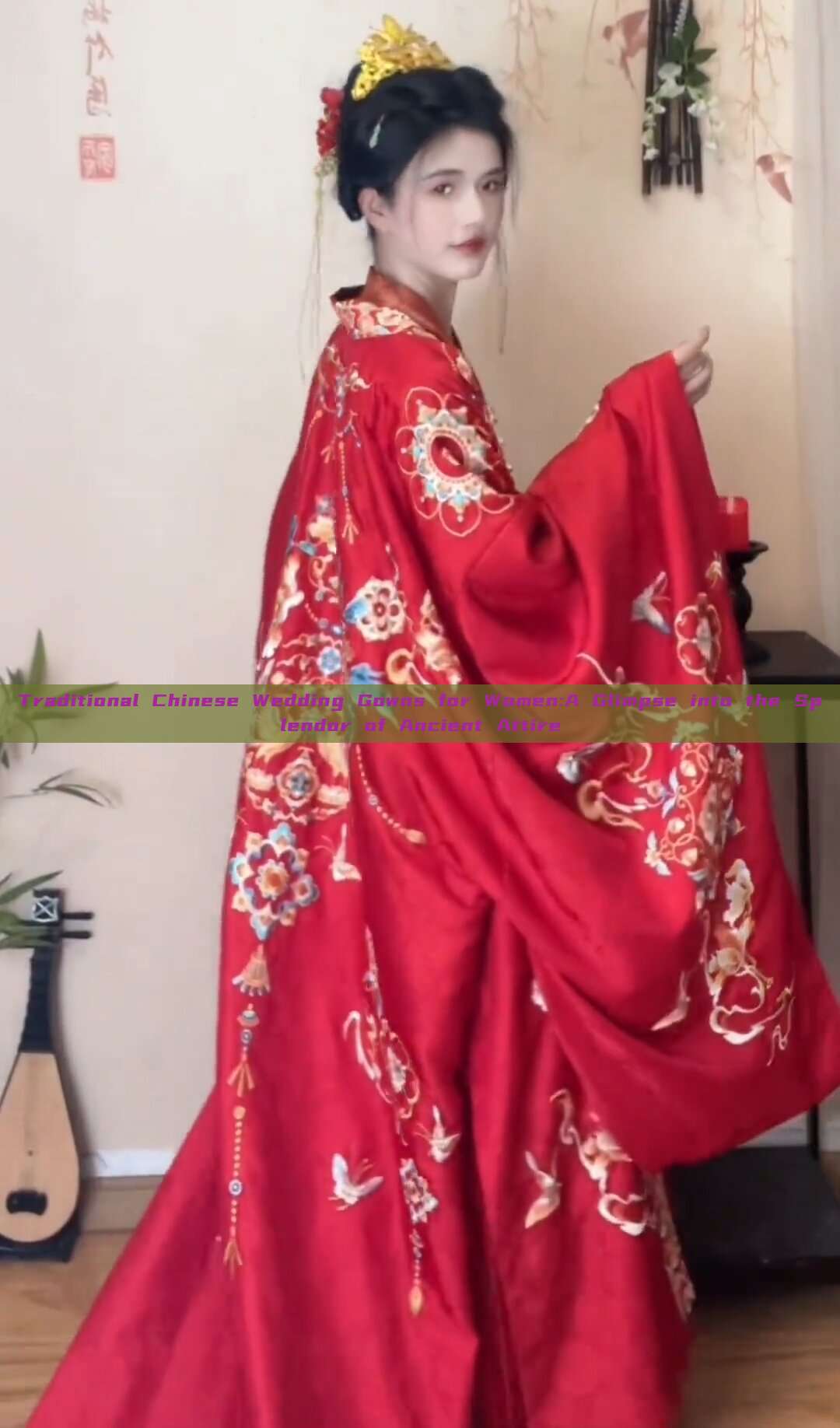 Traditional Chinese Wedding Gowns for Women:A Glimpse into the Splendor of Ancient Attire Traditional Chinese Wedding Gowns for Women:A Glimpse into the Splendor of Ancient Attire