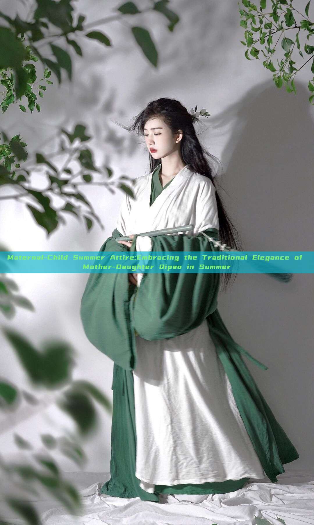 Maternal-Child Summer Attire:Embracing the Traditional Elegance of Mother-Daughter Qipao in Summer Maternal-Child Summer Attire:Embracing the Traditional Elegance of Mother-Daughter Qipao in Summer