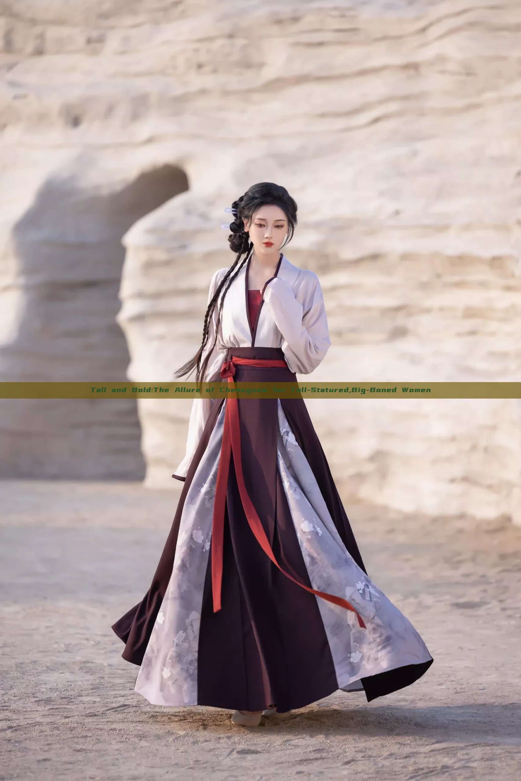 Tall and Bold:The Allure of Cheongsam for Tall-Statured,Big-Boned Women