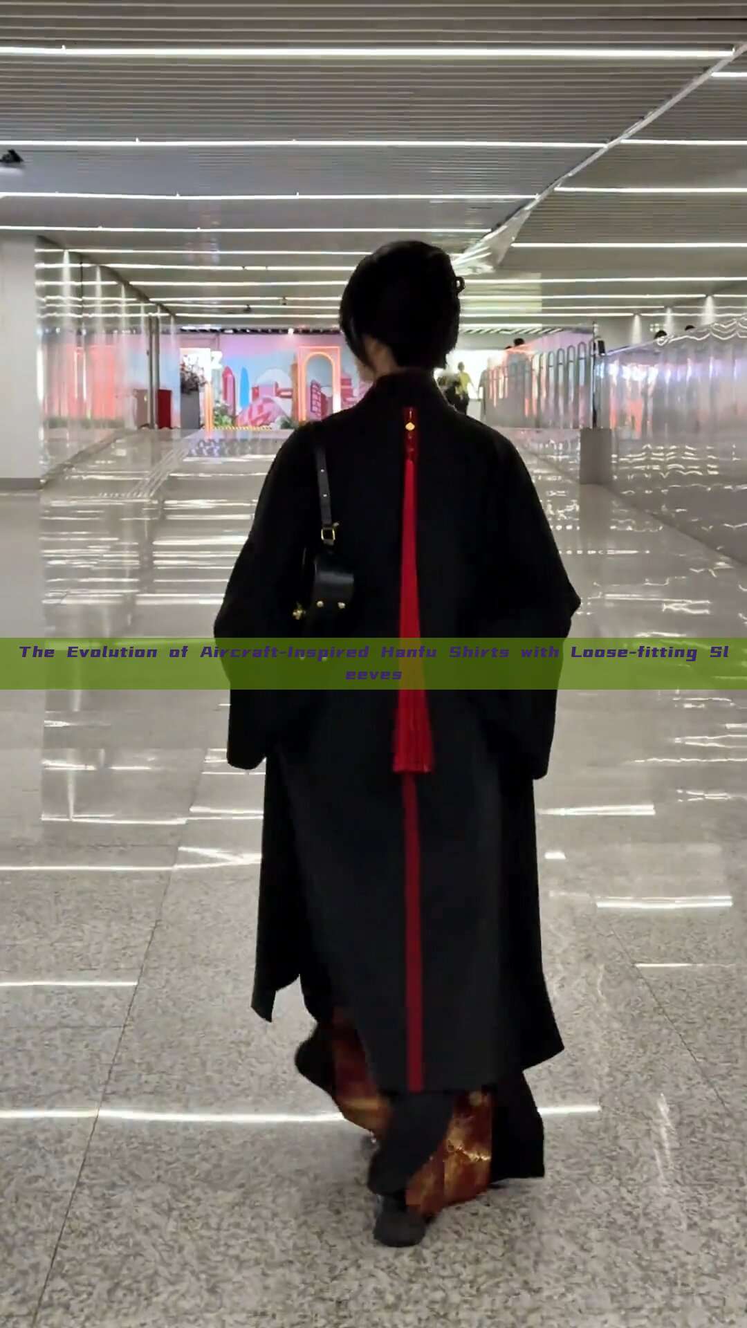 The Evolution of Aircraft-Inspired Hanfu Shirts with Loose-fitting Sleeves The Evolution of Aircraft-Inspired Hanfu Shirts with Loose-fitting Sleeves