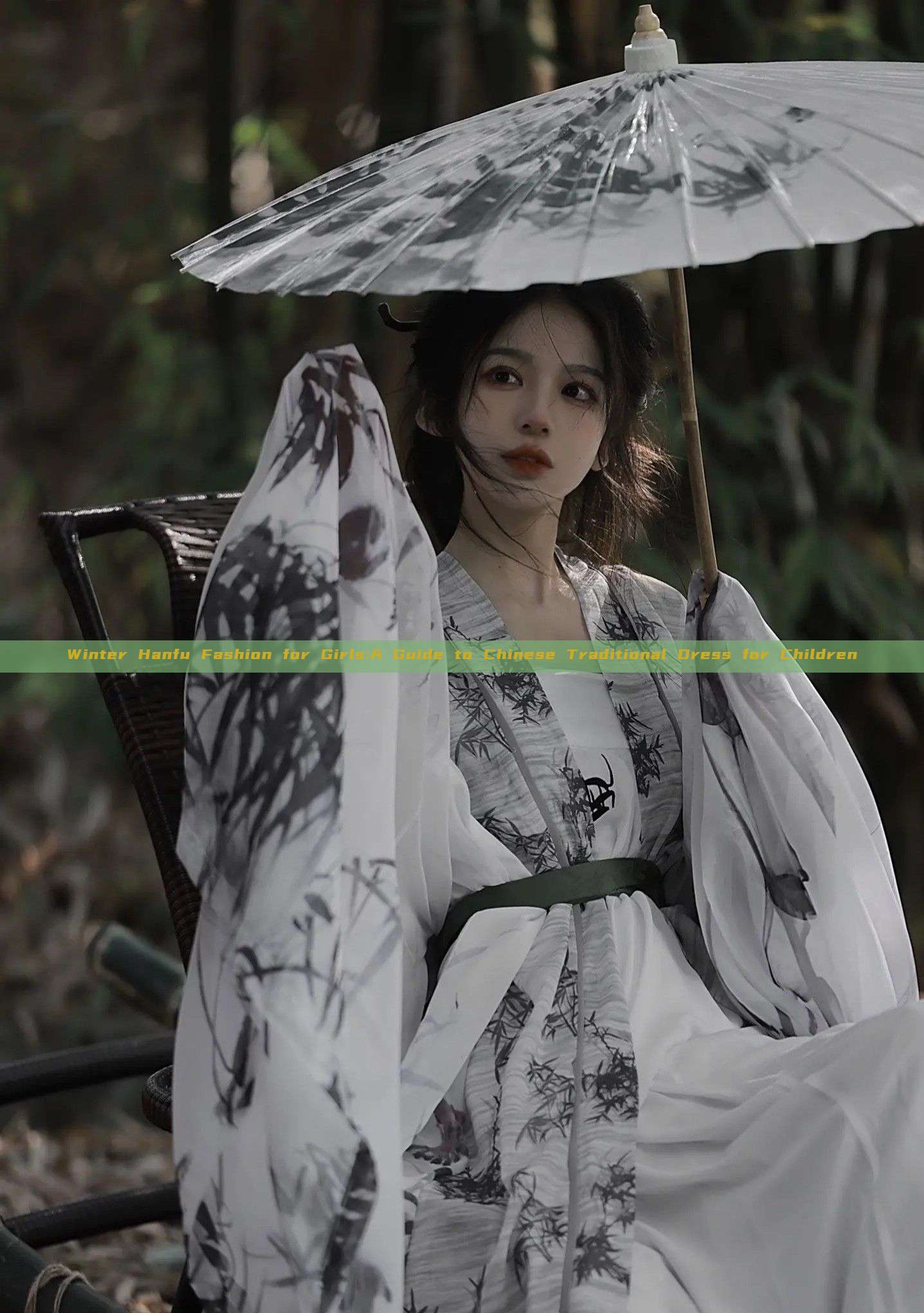 Winter Hanfu Fashion for Girls:A Guide to Chinese Traditional Dress for Children Winter Hanfu Fashion for Girls:A Guide to Chinese Traditional Dress for Children