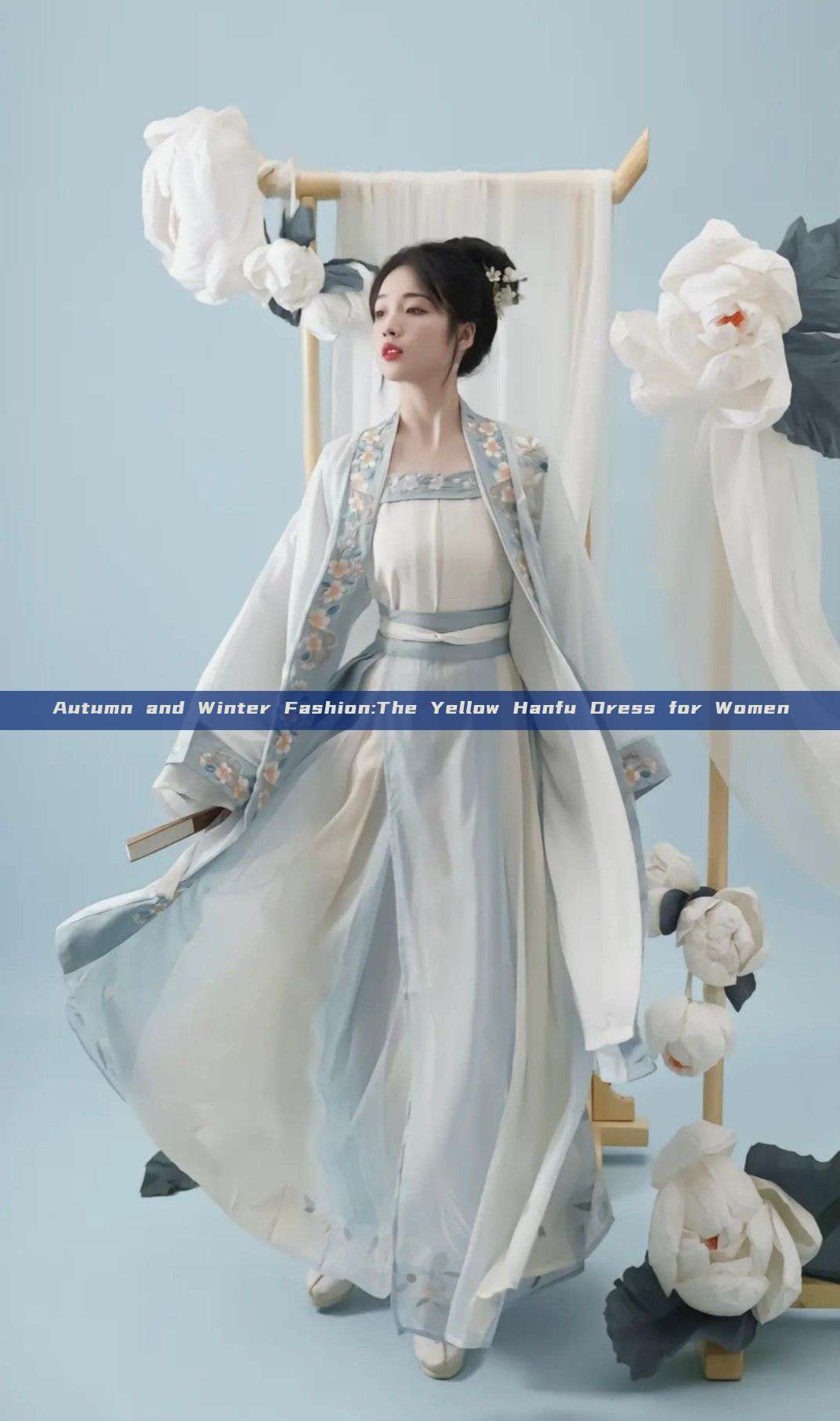 Autumn and Winter Fashion:The Yellow Hanfu Dress for Women