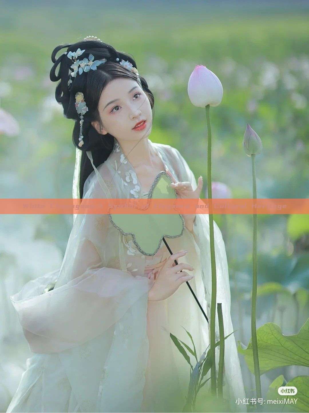 White Cheongsam:A Symbol of Elegance and Cultural Heritage