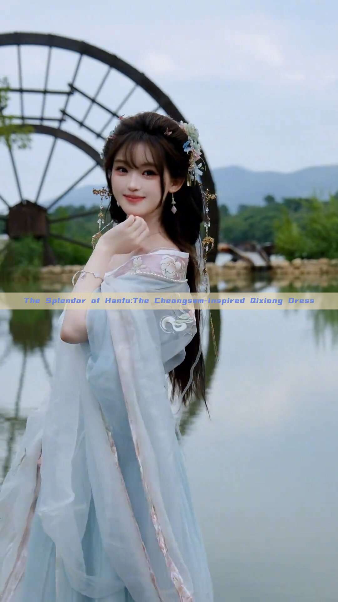 The Splendor of Hanfu:The Cheongsam-Inspired Qixiong Dress