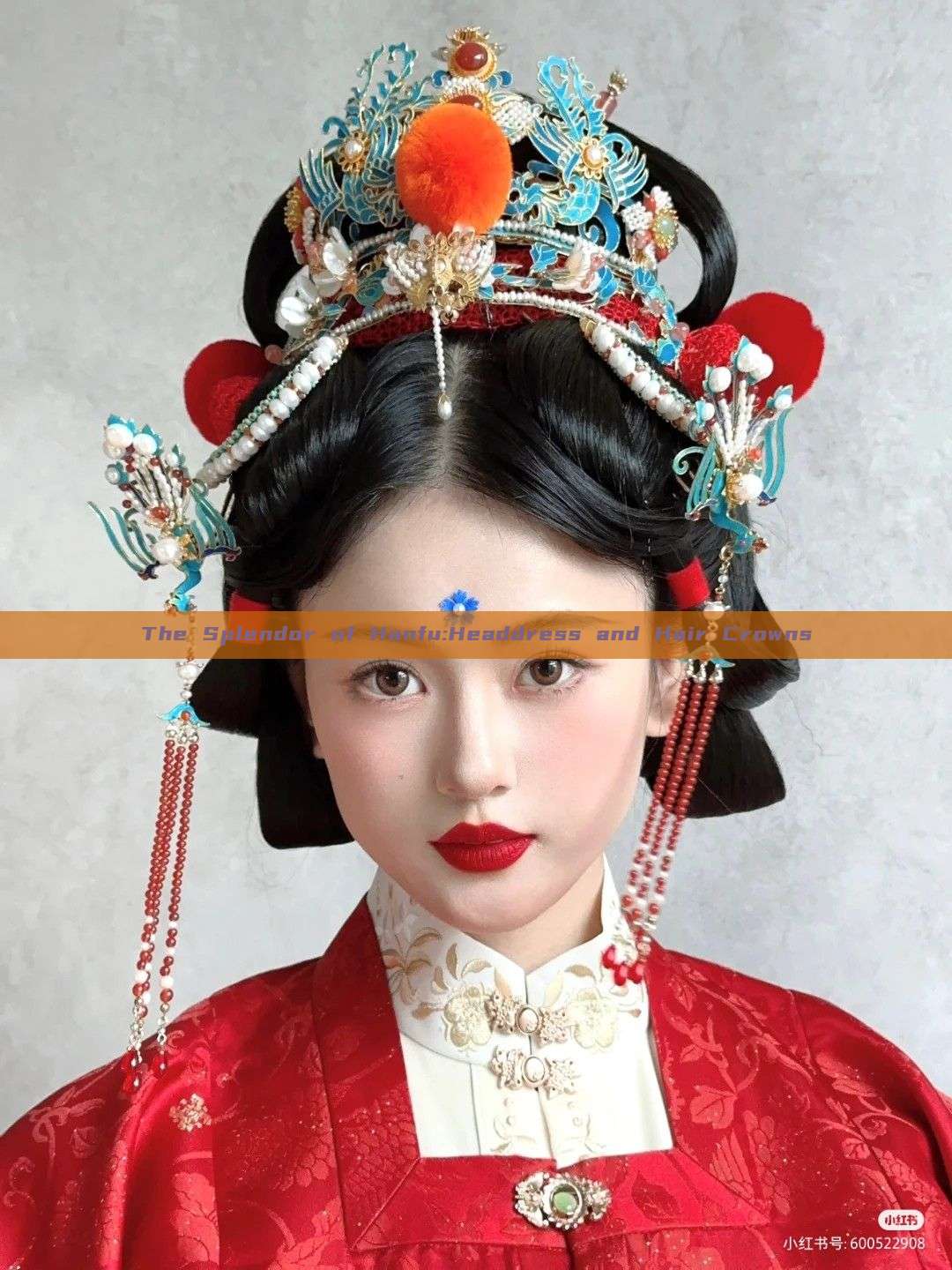The Splendor of Hanfu:Headdress and Hair Crowns