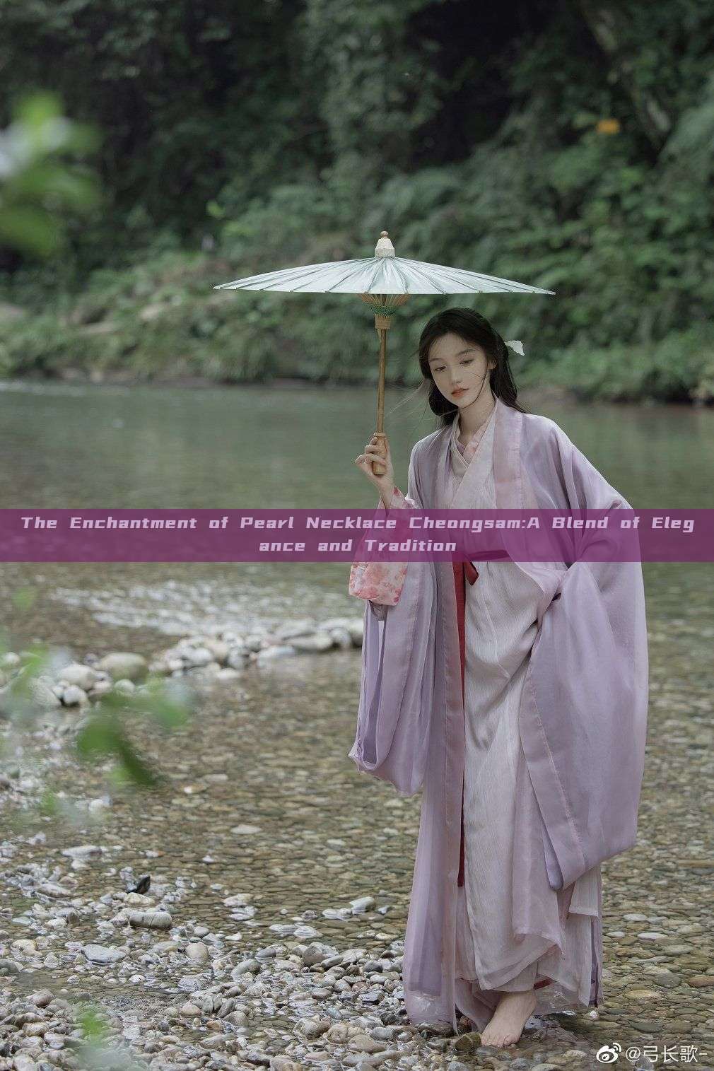 The Enchantment of Pearl Necklace Cheongsam:A Blend of Elegance and Tradition