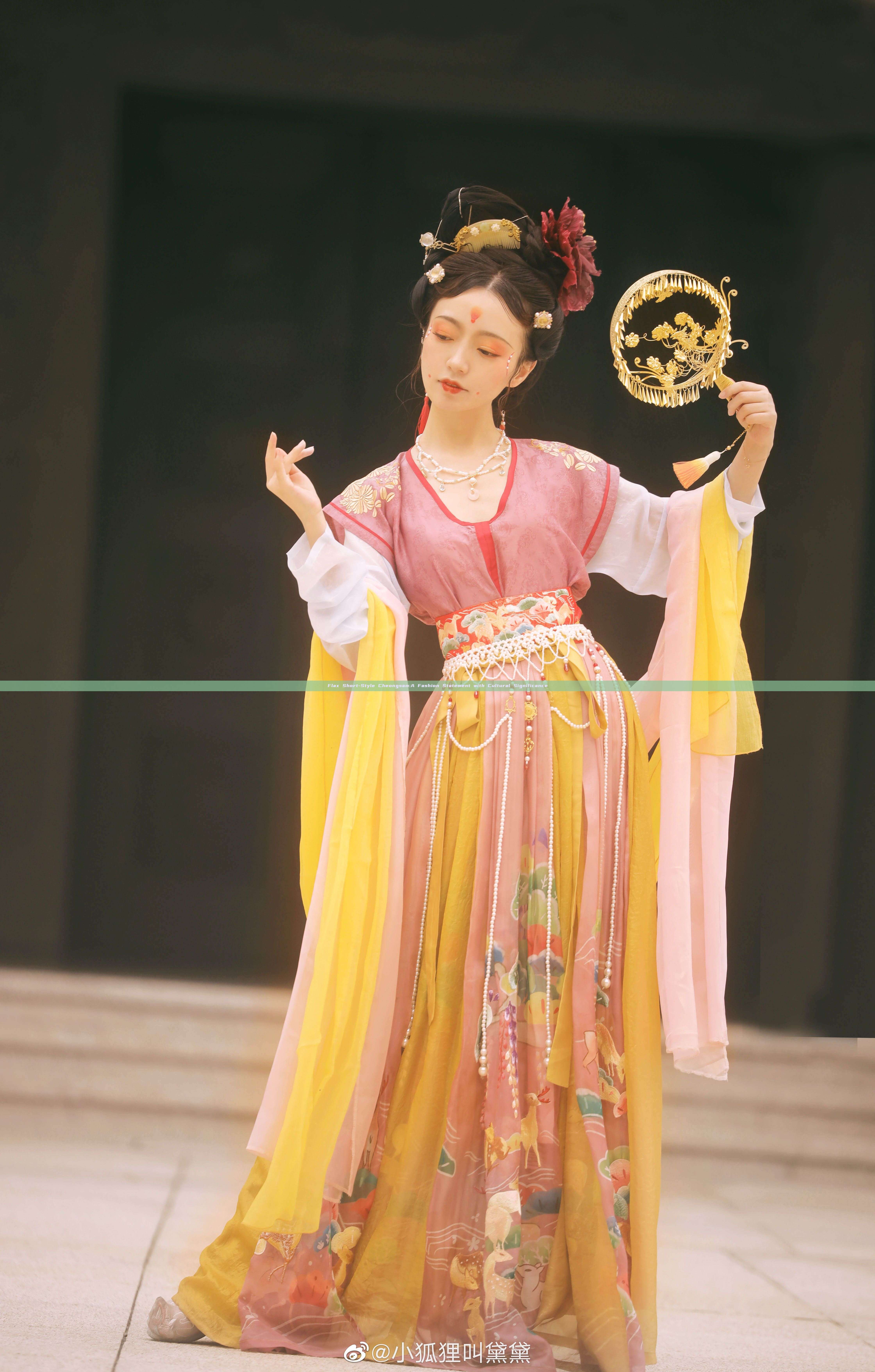 Flax Short-Style Cheongsam:A Fashion Statement with Cultural Significance