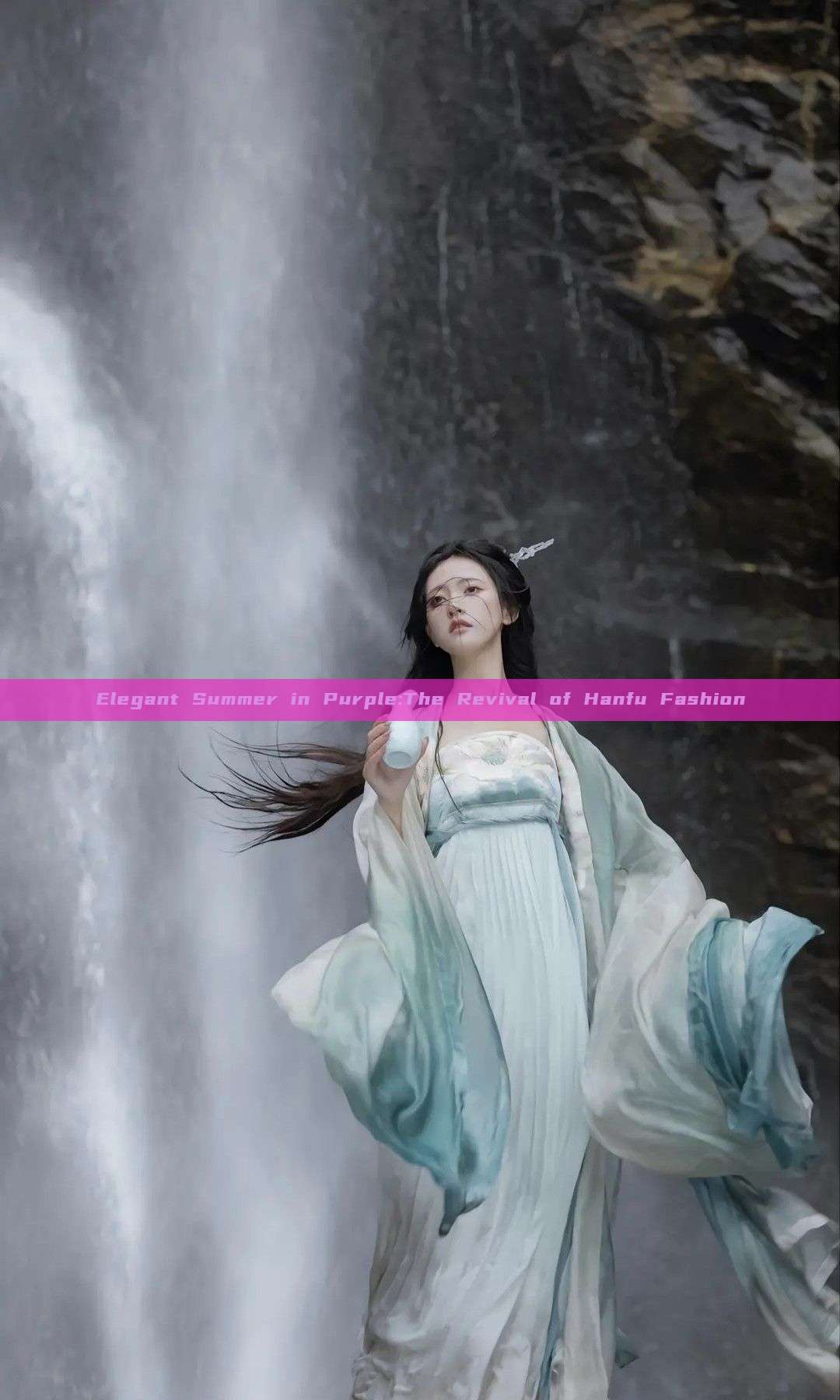 Elegant Summer in Purple:The Revival of Hanfu Fashion
