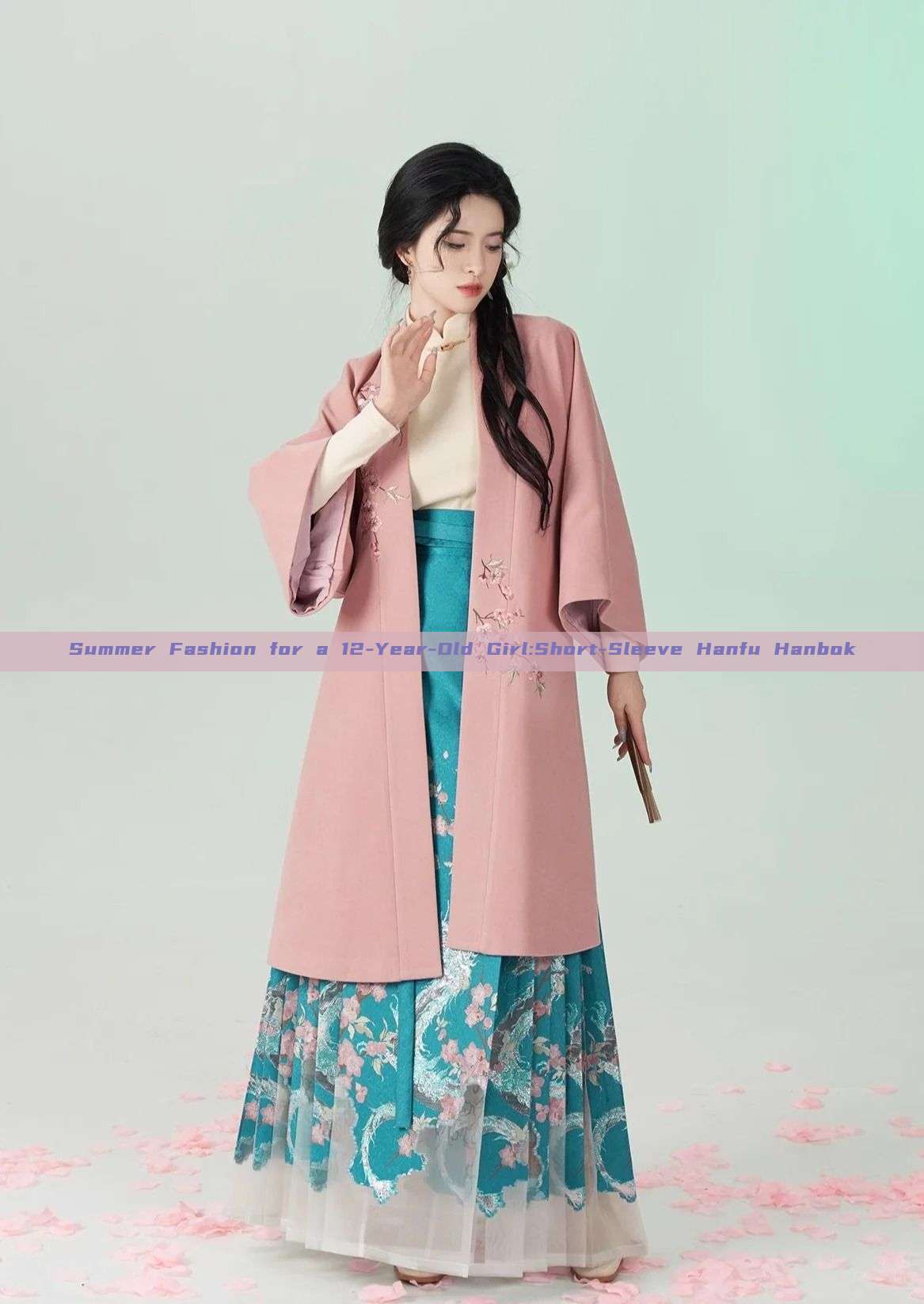 Summer Fashion for a 12-Year-Old Girl:Short-Sleeve Hanfu Hanbok Summer Fashion for a 12-Year-Old Girl:Short-Sleeve Hanfu Hanbok