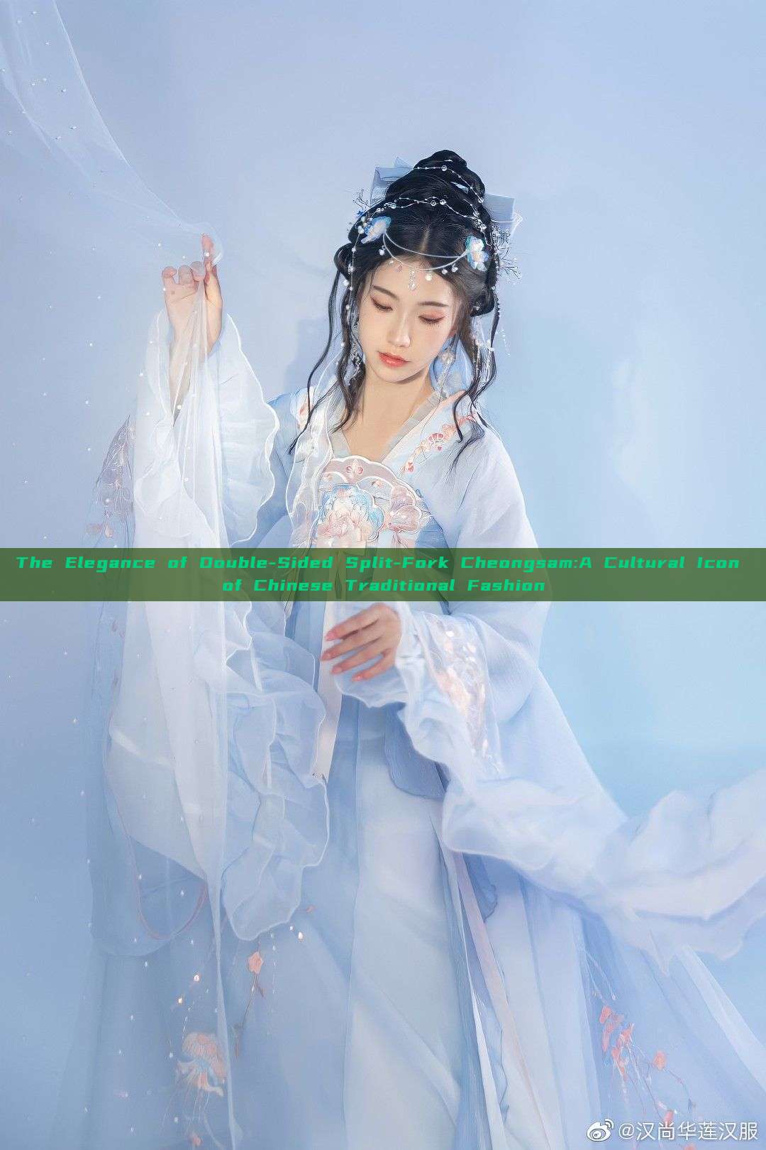 The Elegance of Double-Sided Split-Fork Cheongsam:A Cultural Icon of Chinese Traditional Fashion The Elegance of Double-Sided Split-Fork Cheongsam:A Cultural Icon of Chinese Traditional Fashion