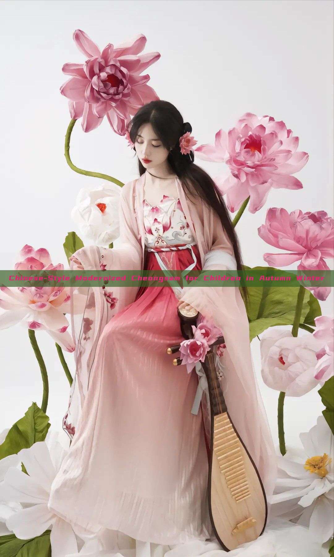 Chinese-Style Modernized Cheongsam for Children in Autumn Winter Chinese-Style Modernized Cheongsam for Children in Autumn Winter