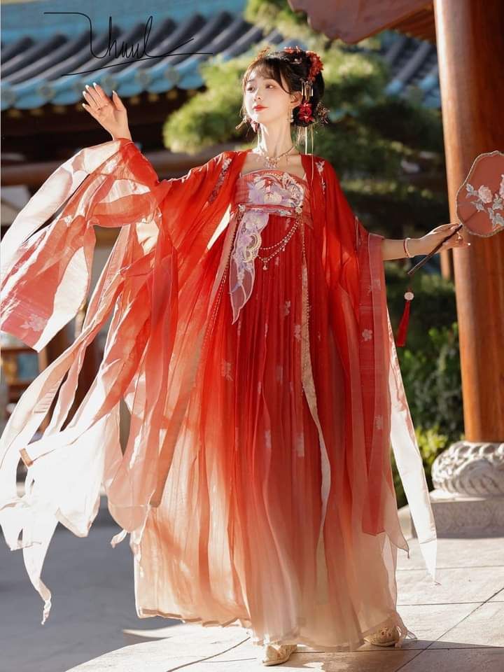 The Evolution of Han Elements in JK Hanfu Fashion