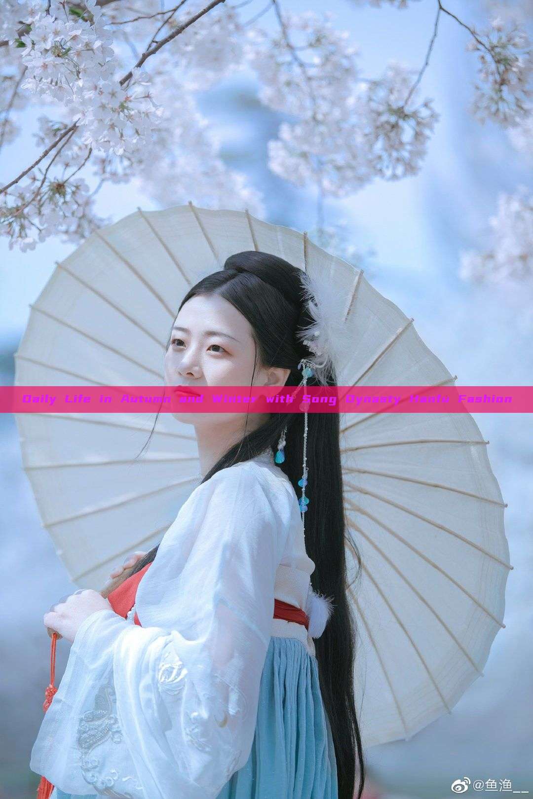 Daily Life in Autumn and Winter with Song Dynasty Hanfu Fashion Daily Life in Autumn and Winter with Song Dynasty Hanfu Fashion