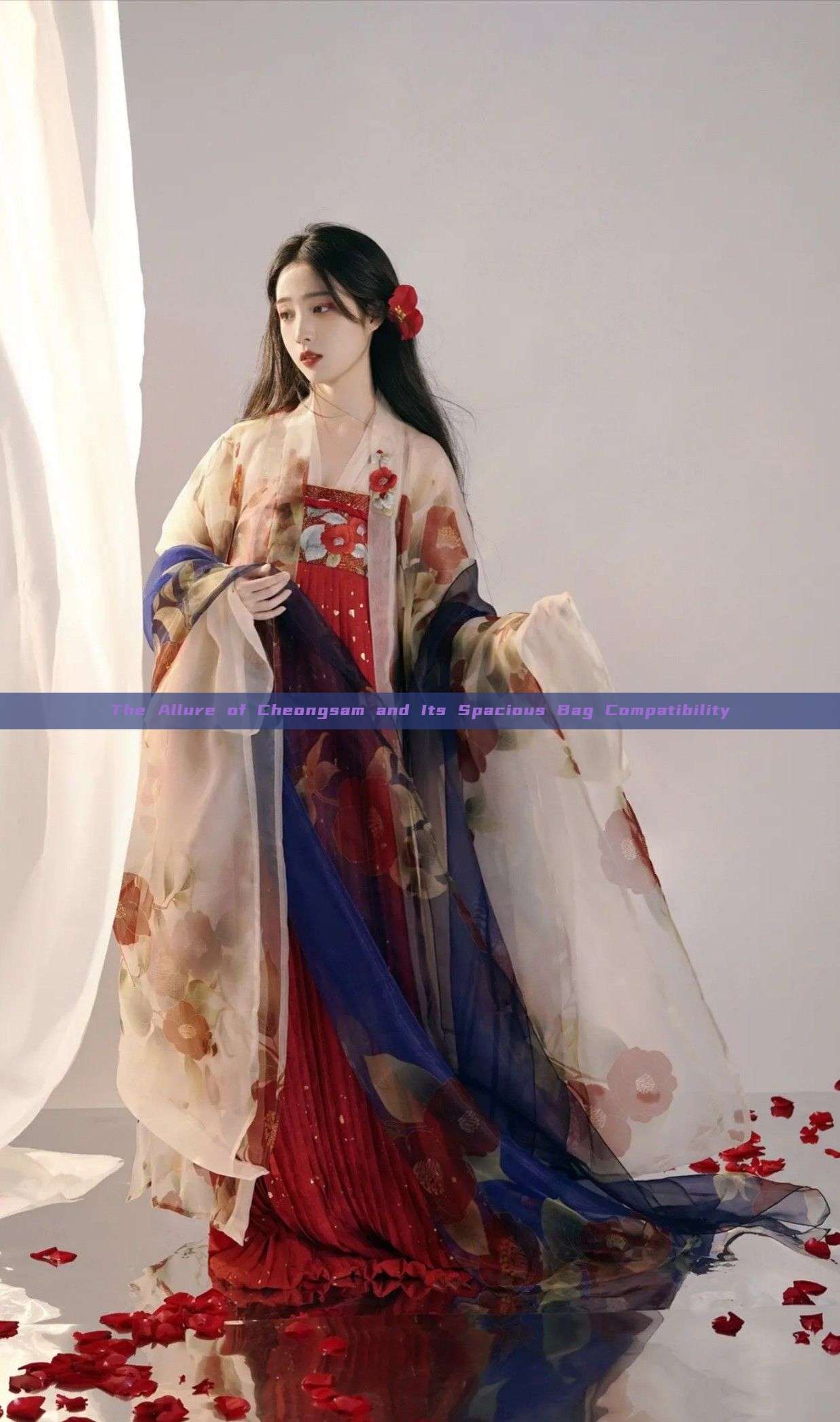 The Allure of Cheongsam and Its Spacious Bag Compatibility The Allure of Cheongsam and Its Spacious Bag Compatibility