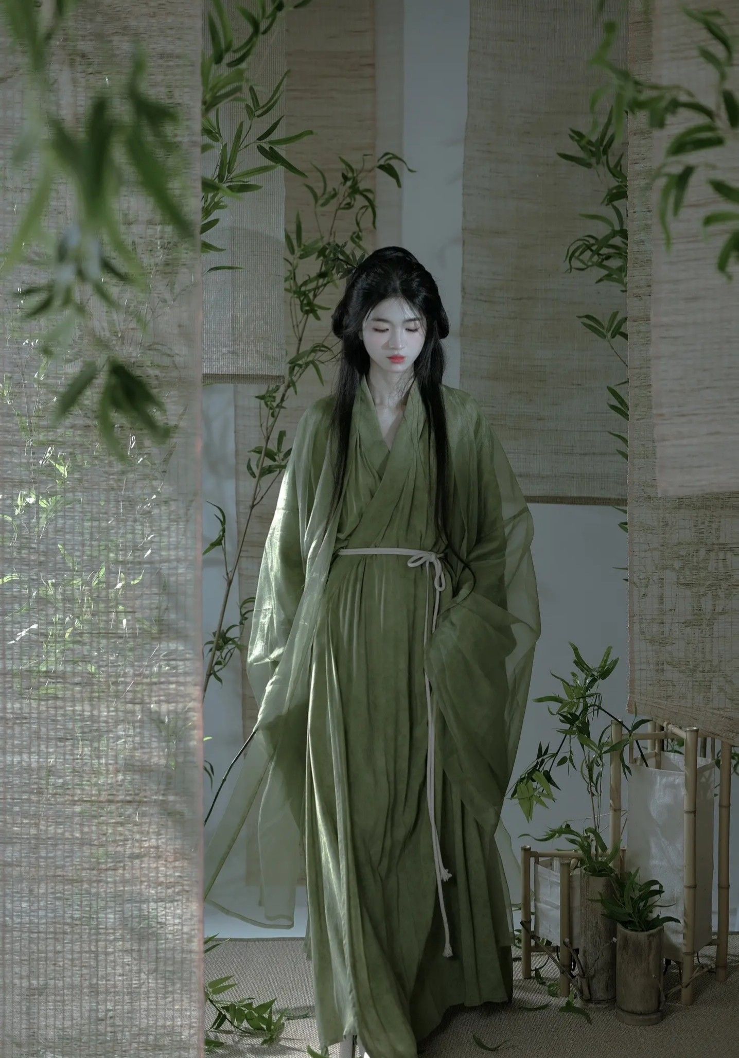 Reimagining the Cheongsam:Embracing Modernity in a Classic Chinese Design