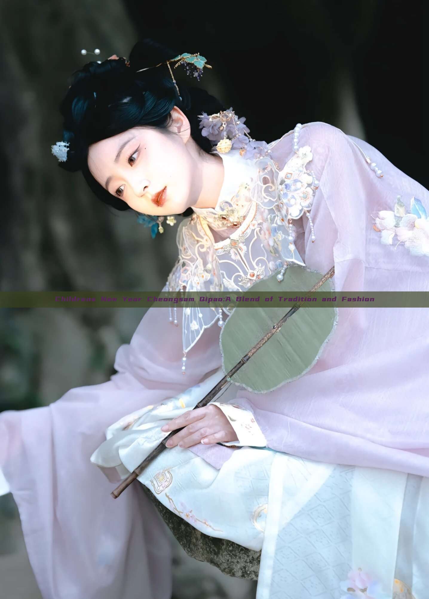 Childrens New Year Cheongsam Qipao:A Blend of Tradition and Fashion Childrens New Year Cheongsam Qipao:A Blend of Tradition and Fashion