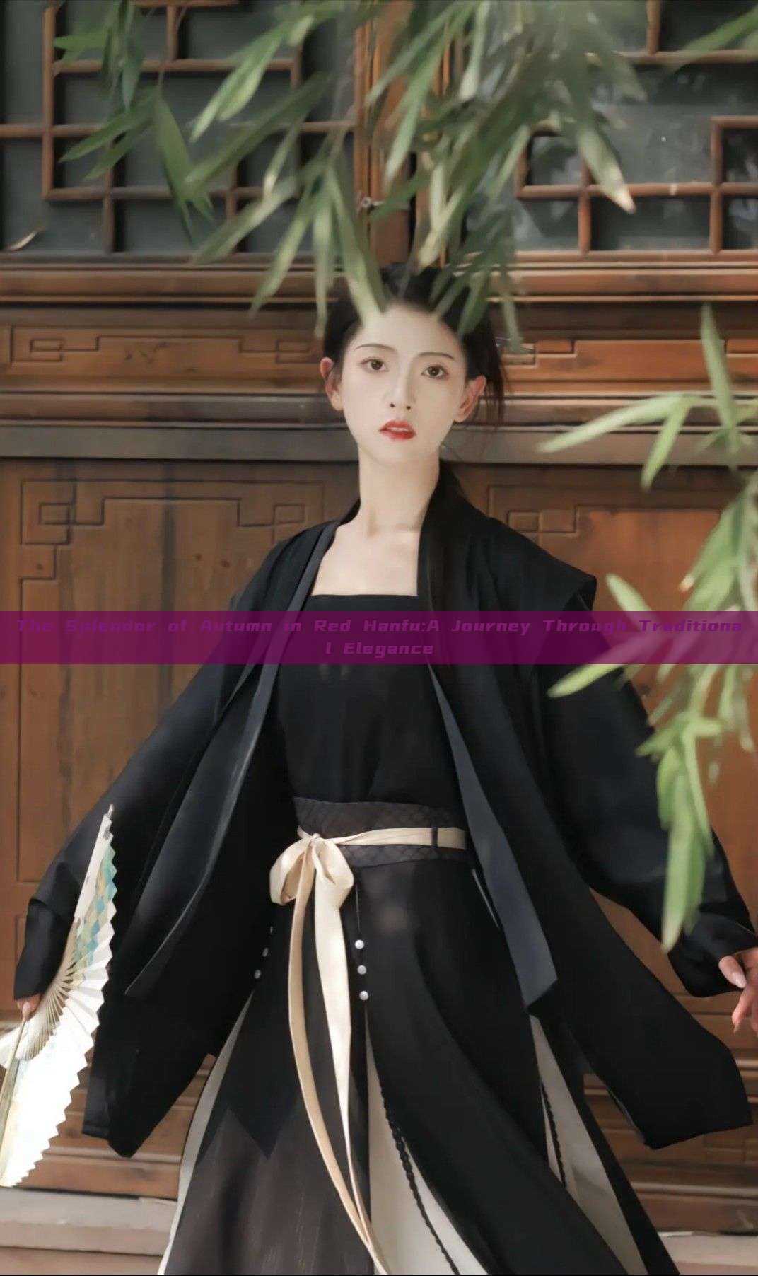The Splendor of Autumn in Red Hanfu:A Journey Through Traditional Elegance